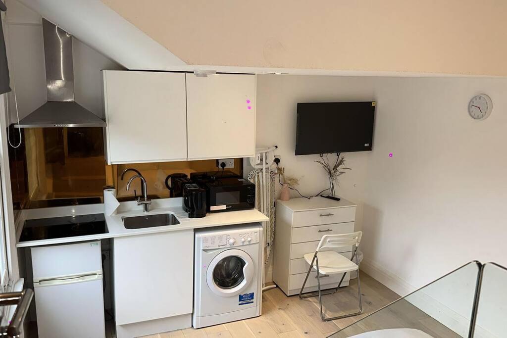 Studio Flat In Maida Vale Mv4 Apartment