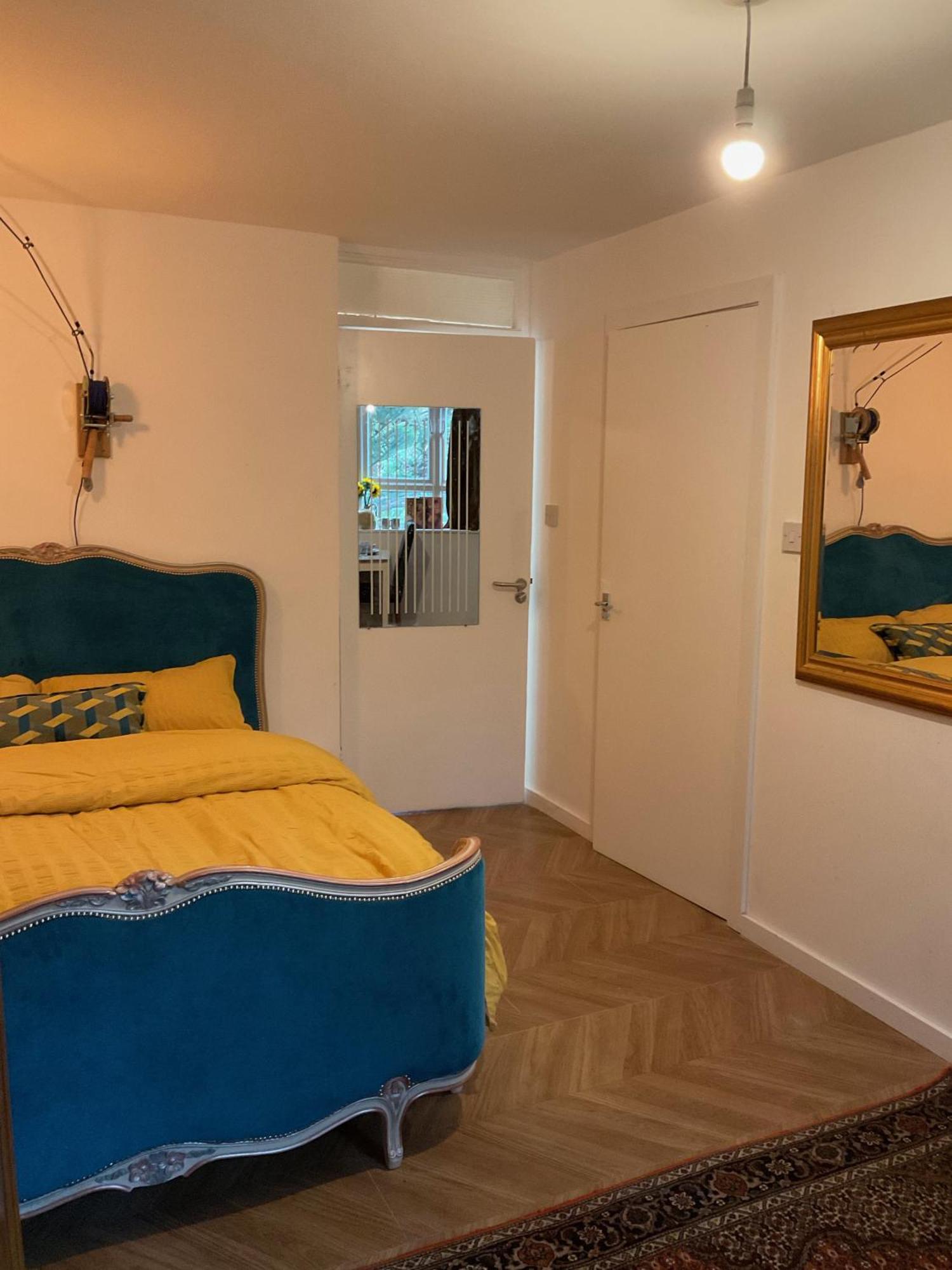 Studio6 Charming With Modern Amenities In Apartment London