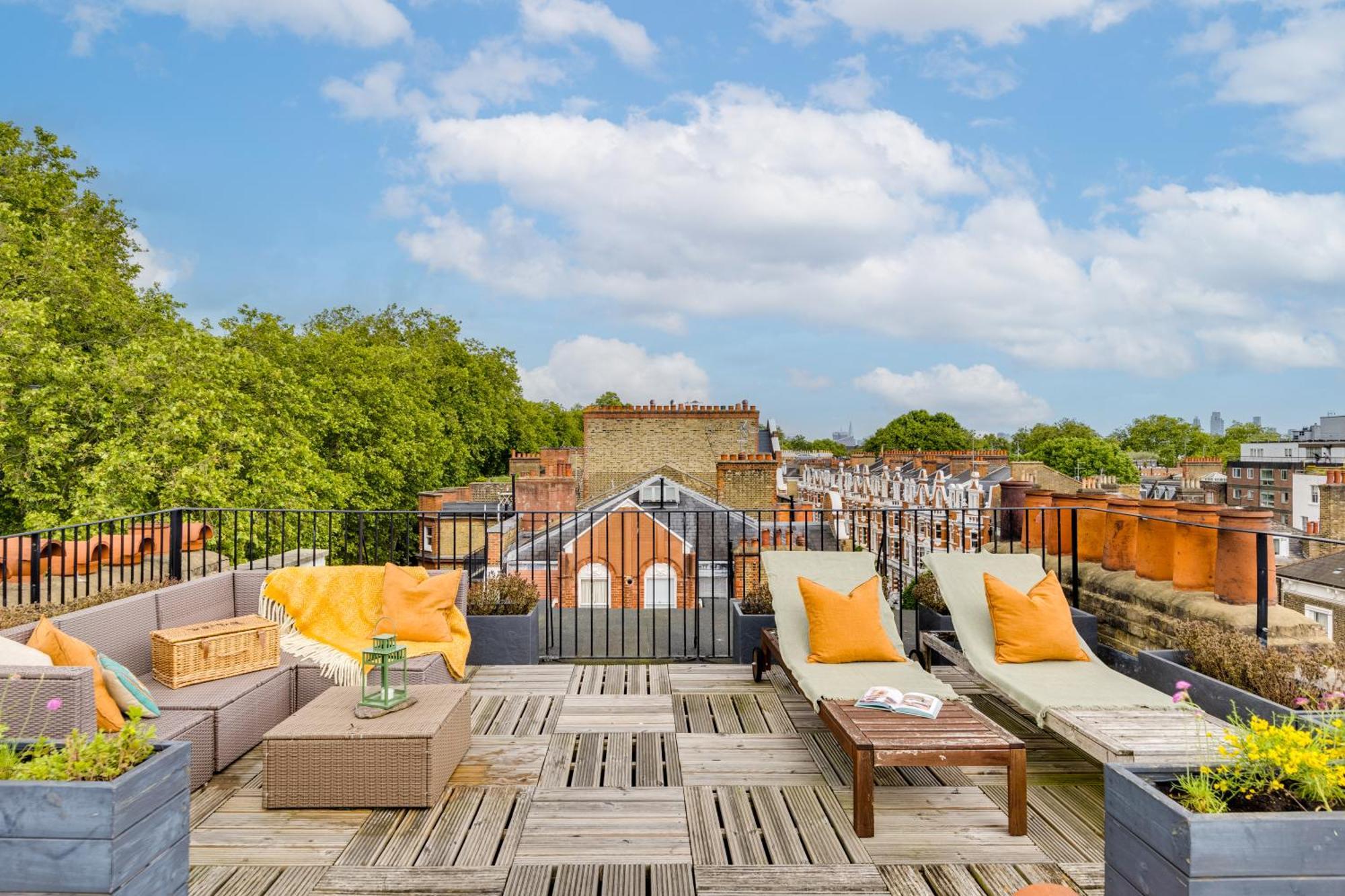 Luana's Stunning Rooftop Apartamento *