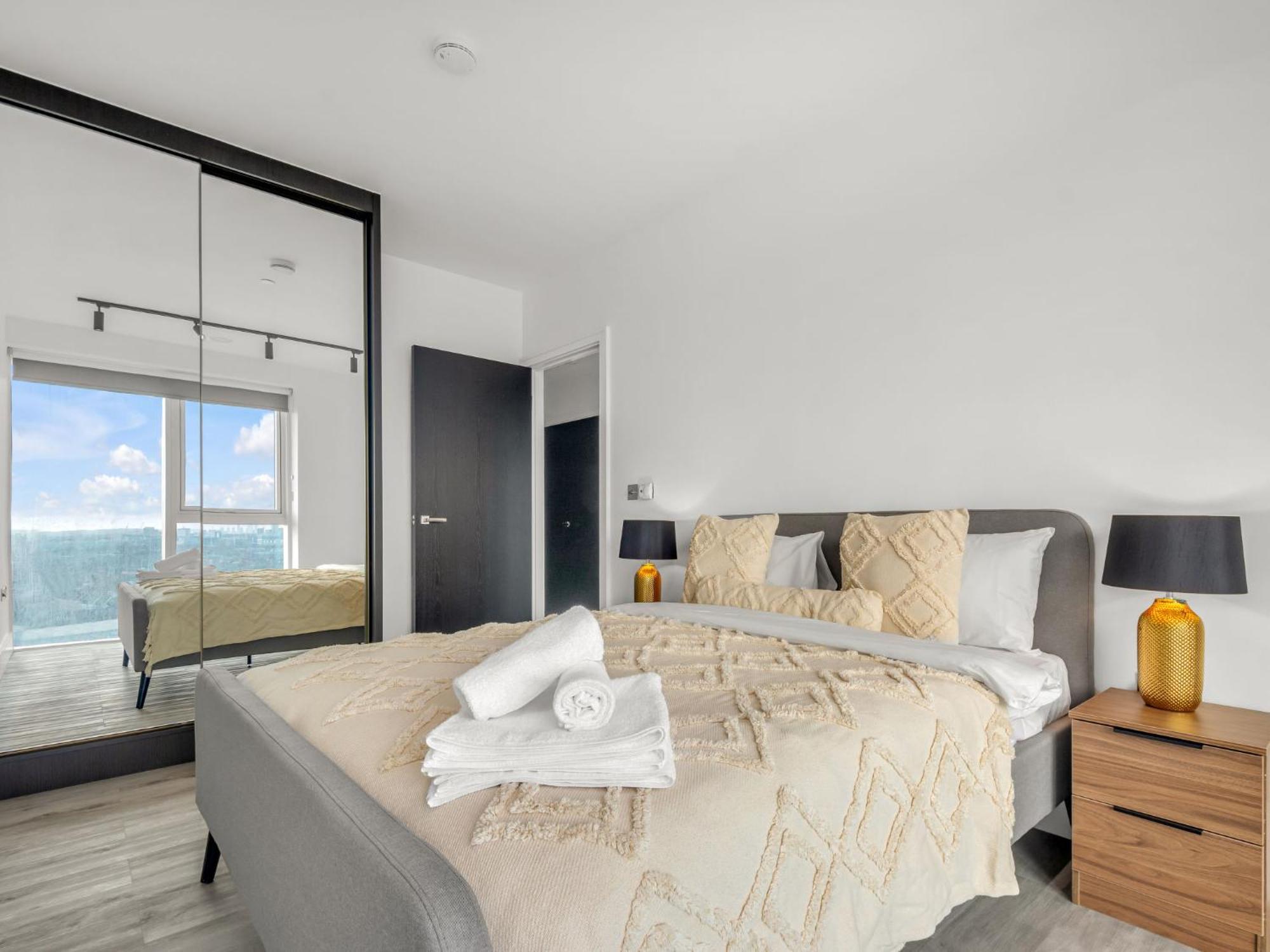 Apartment North Acton-1 By Interhome