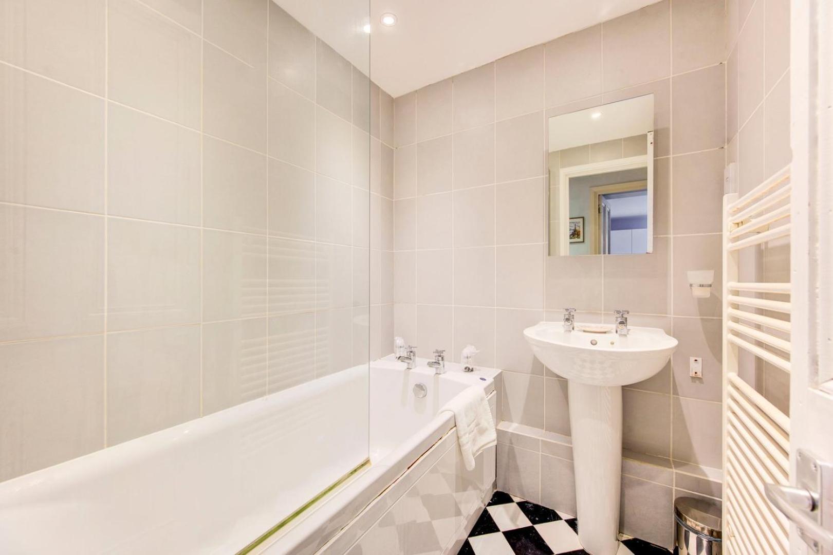 Apartment Guestready - Tree Top Views Near Chelsea *