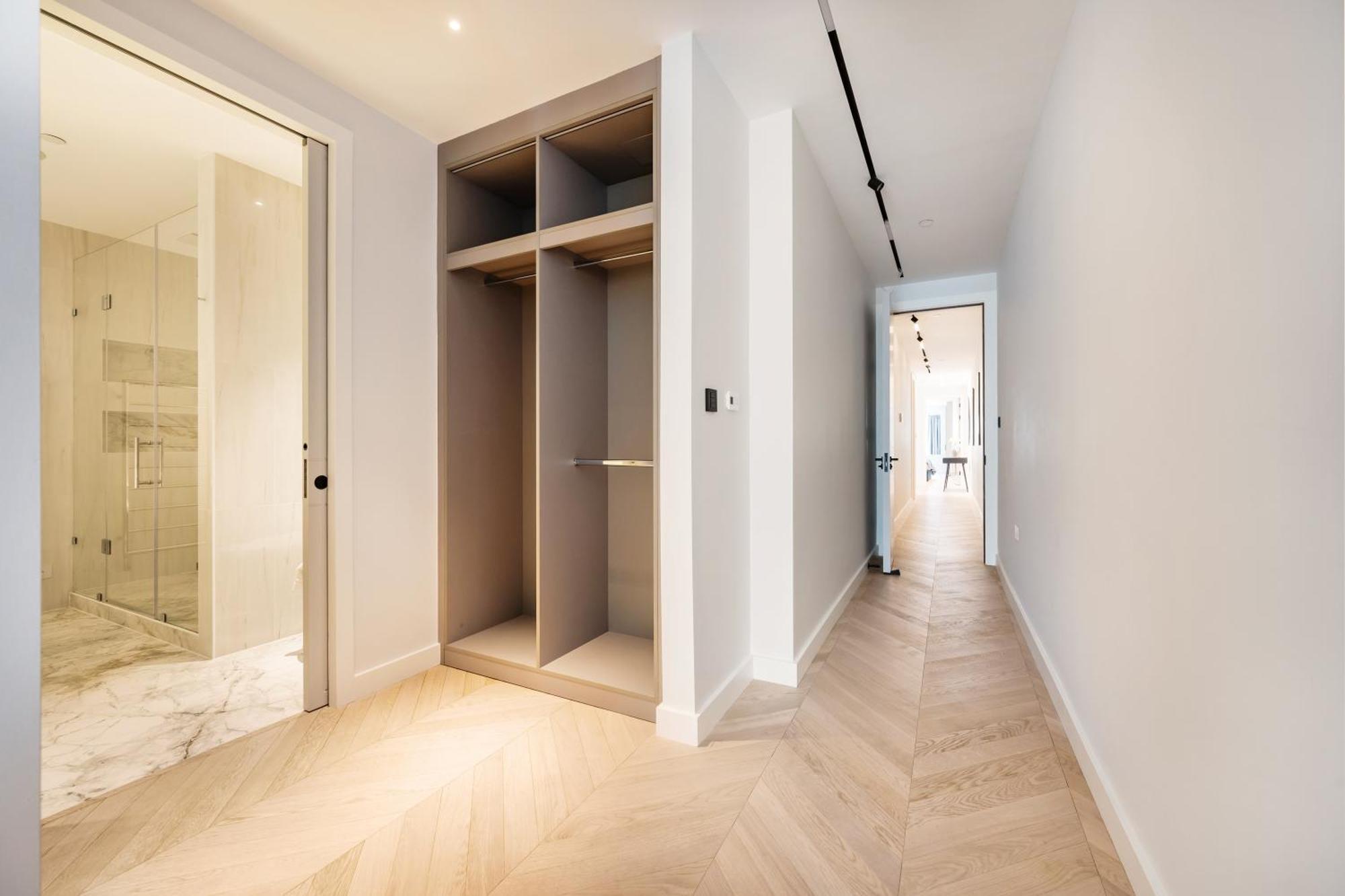 Apartment Premium In The West End *