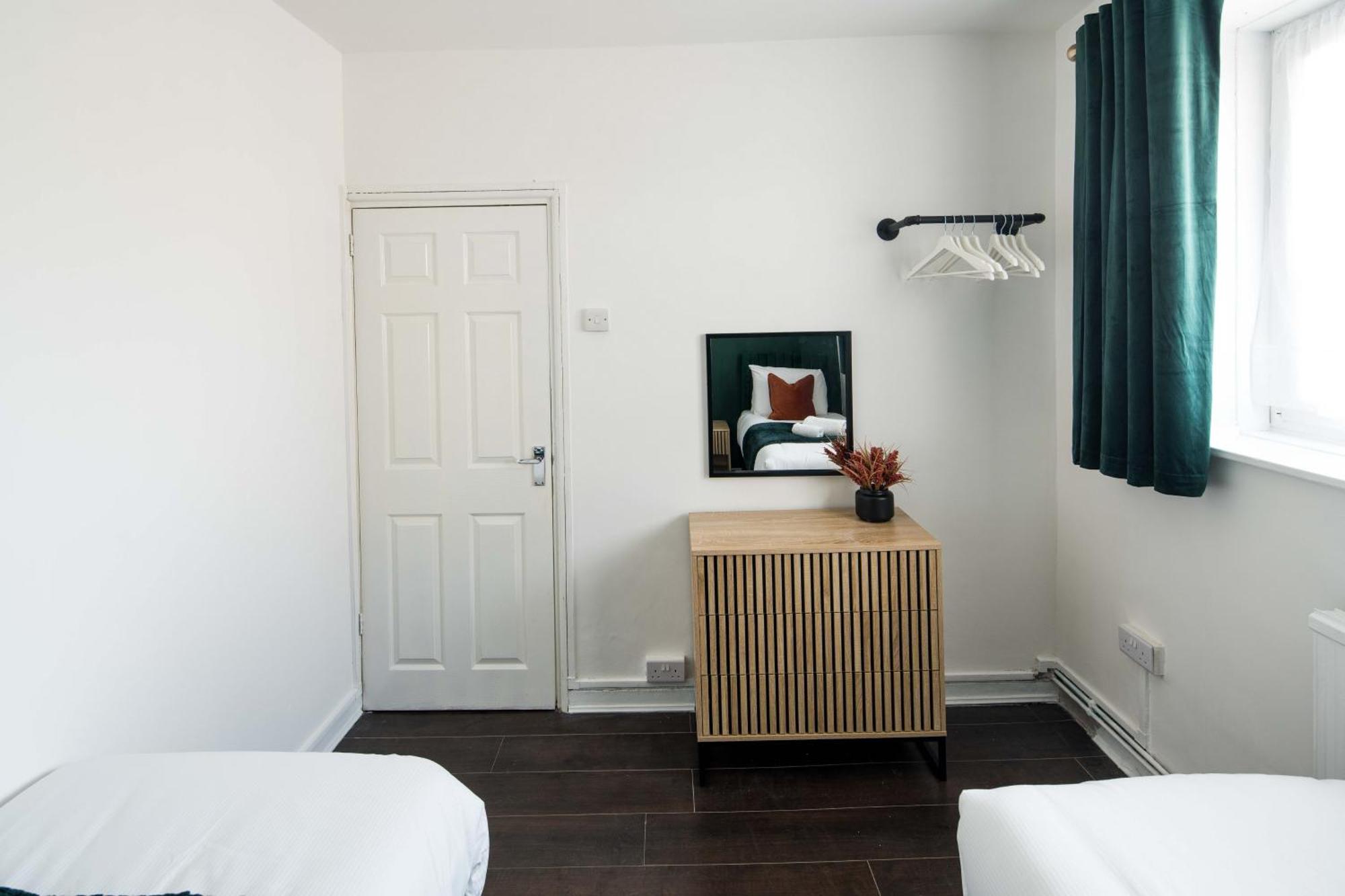 Sunny 2b-1b Flat Nr Borough Market, *