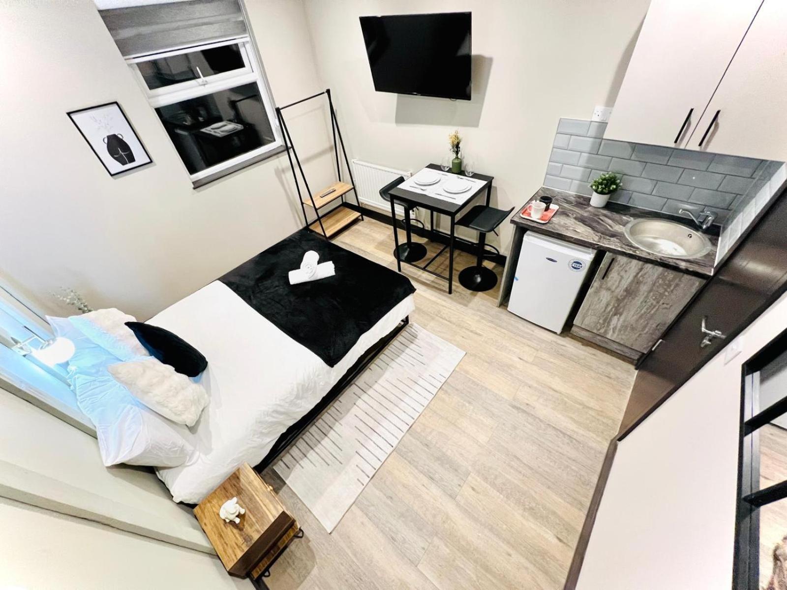 Apartment Luxury Flats, Location For Tourists