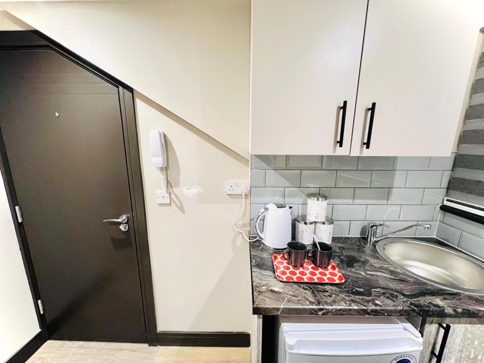Luxury Flats, Location For Tourists Apartment *