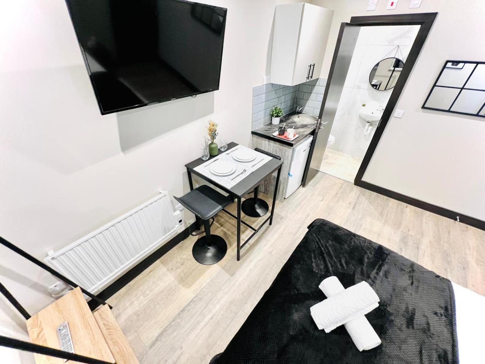 Apartment Luxury Flats, Location For Tourists *