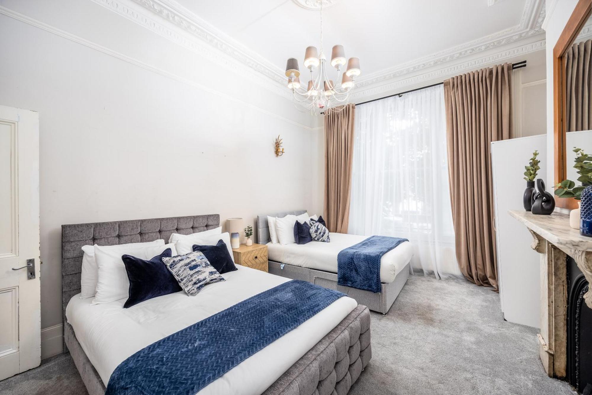 Apartment Elegant & Spacious - Minutes To Kensington London