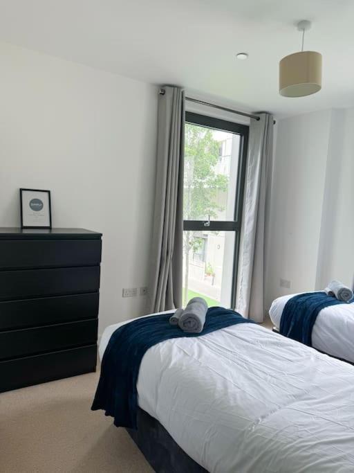 Luxury 2 Bed 2 Bath 1 Min From Station Apartamento *
