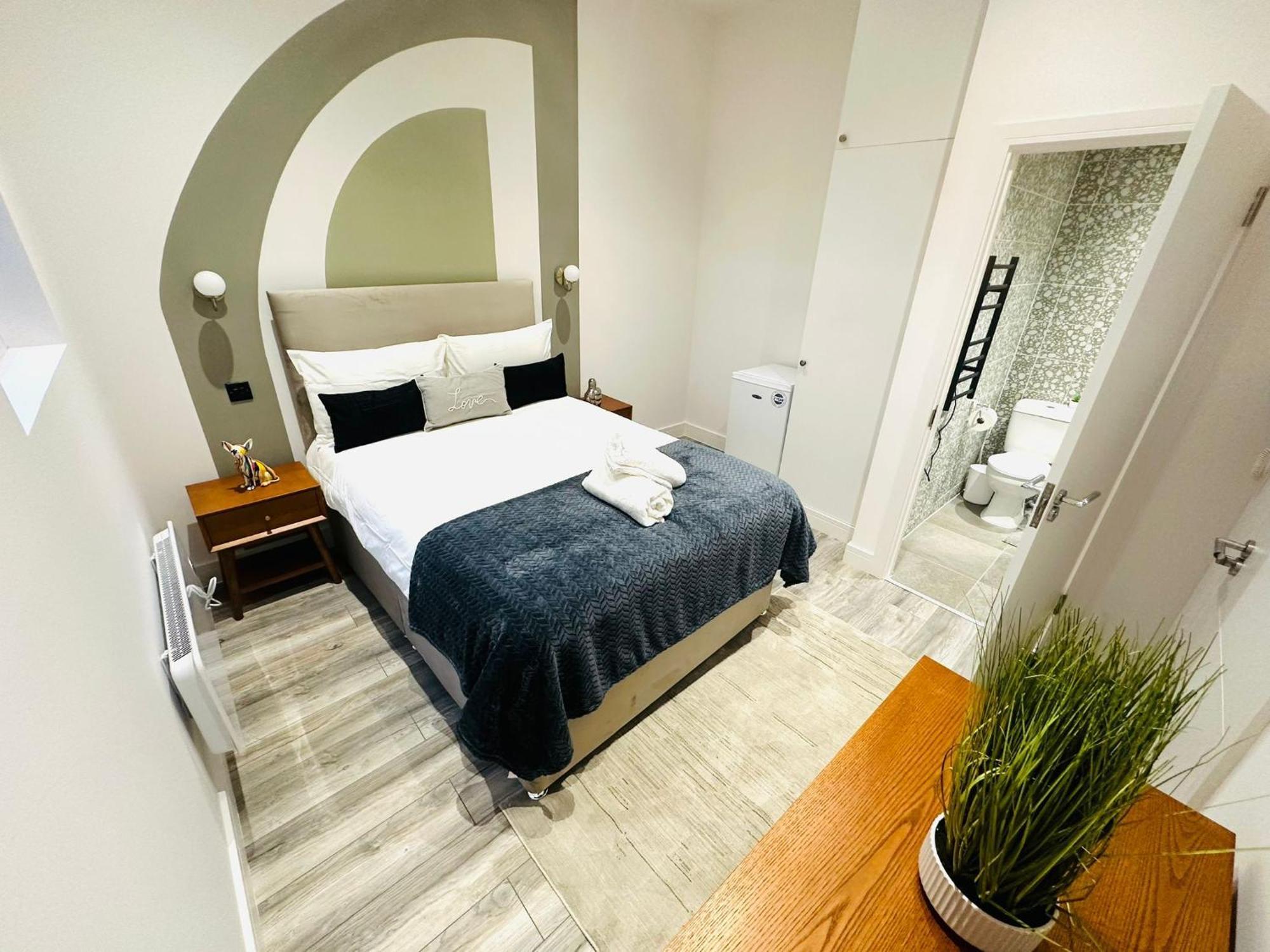 Guest house Beautiful Location London