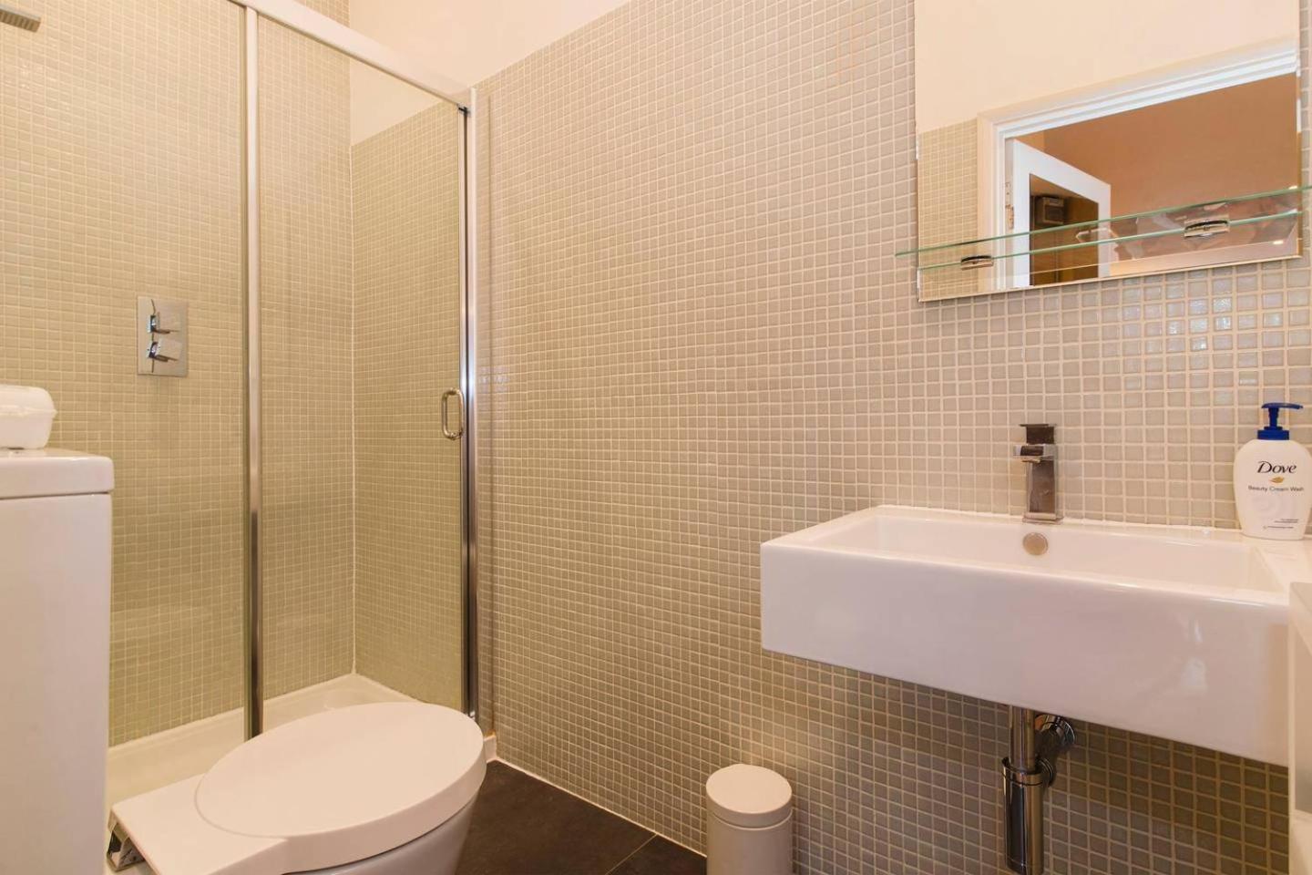 Guestready - Bright Flat In The Heart Of London