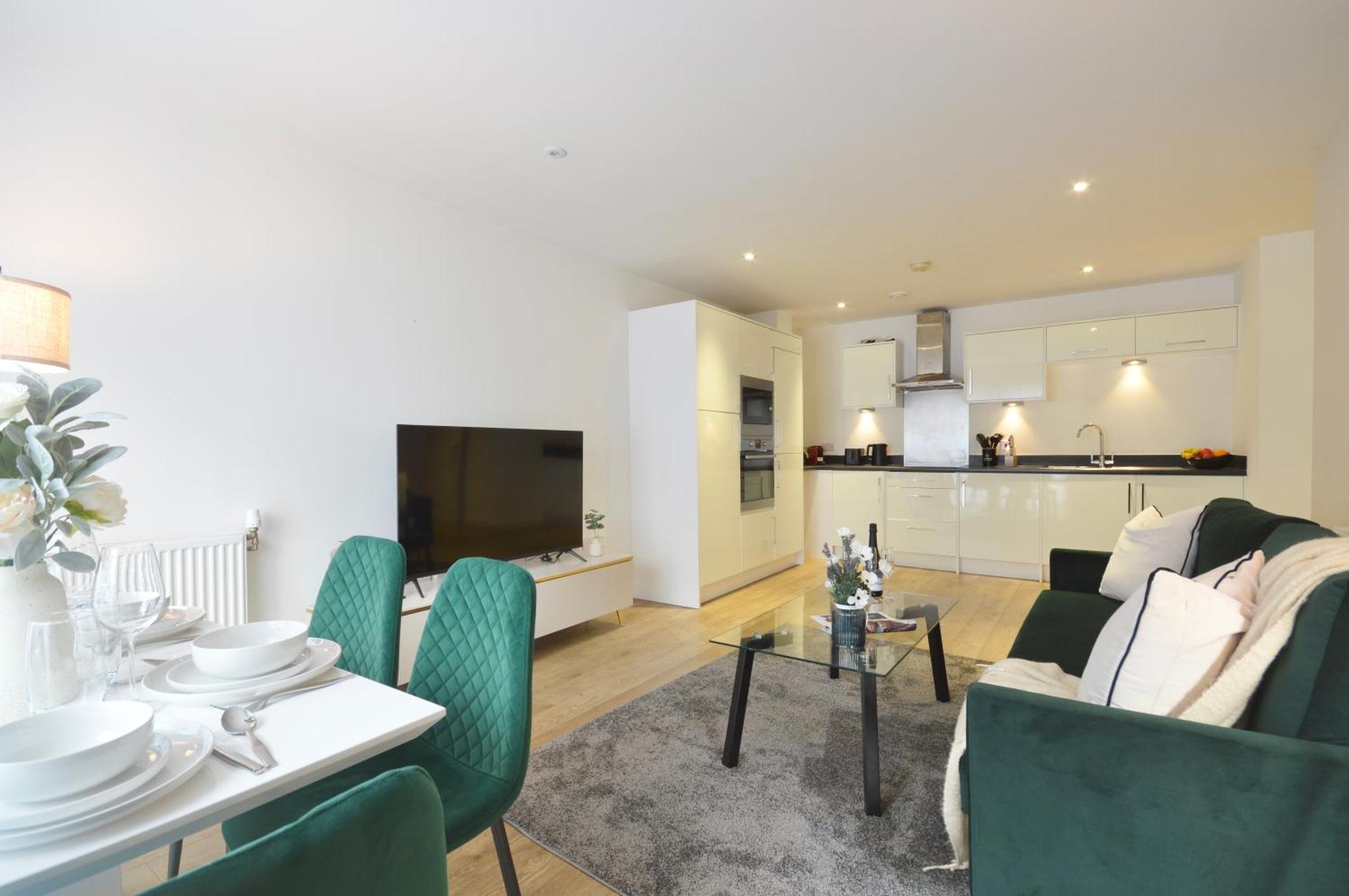 Modern 2 Bedroom Steps From Vauxhall St * Londres