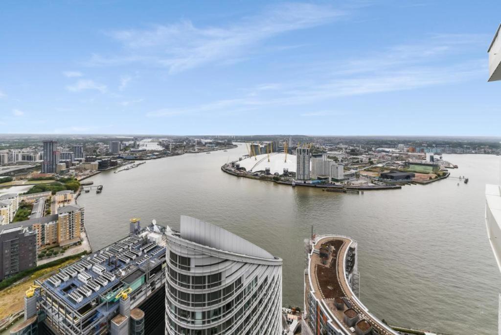 High Level, Two Bedroom Apartment *