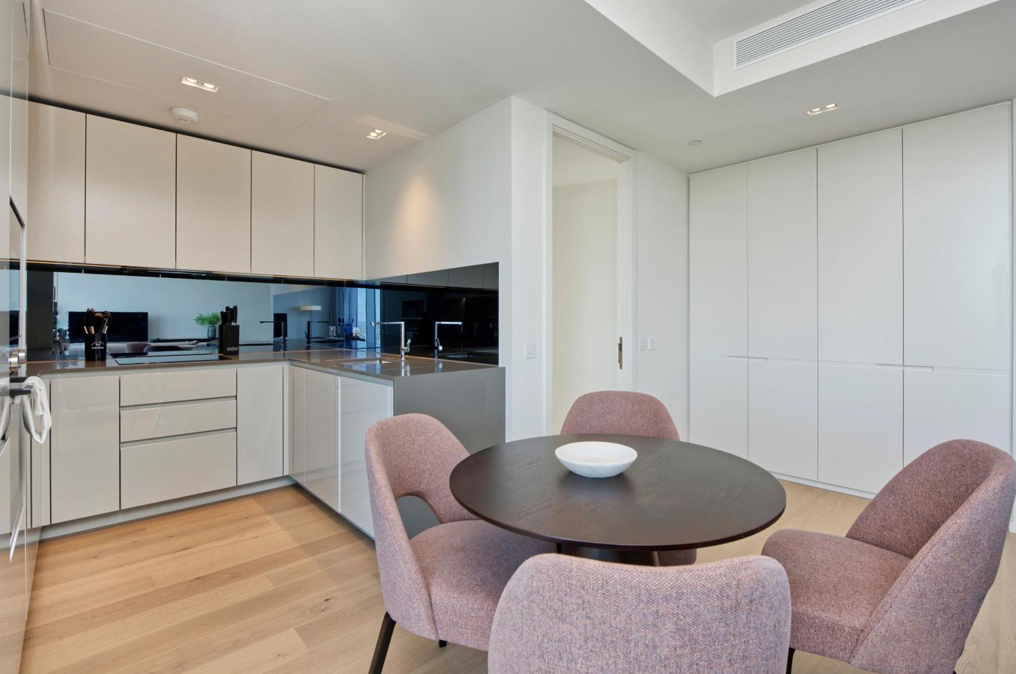 1 Newfoundland Apartment London