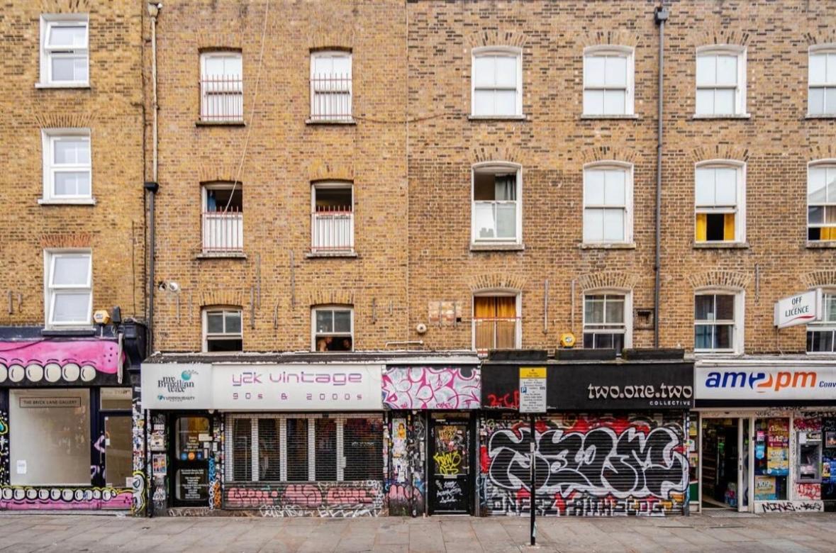 Liverpool Street - In Brick Lane * London