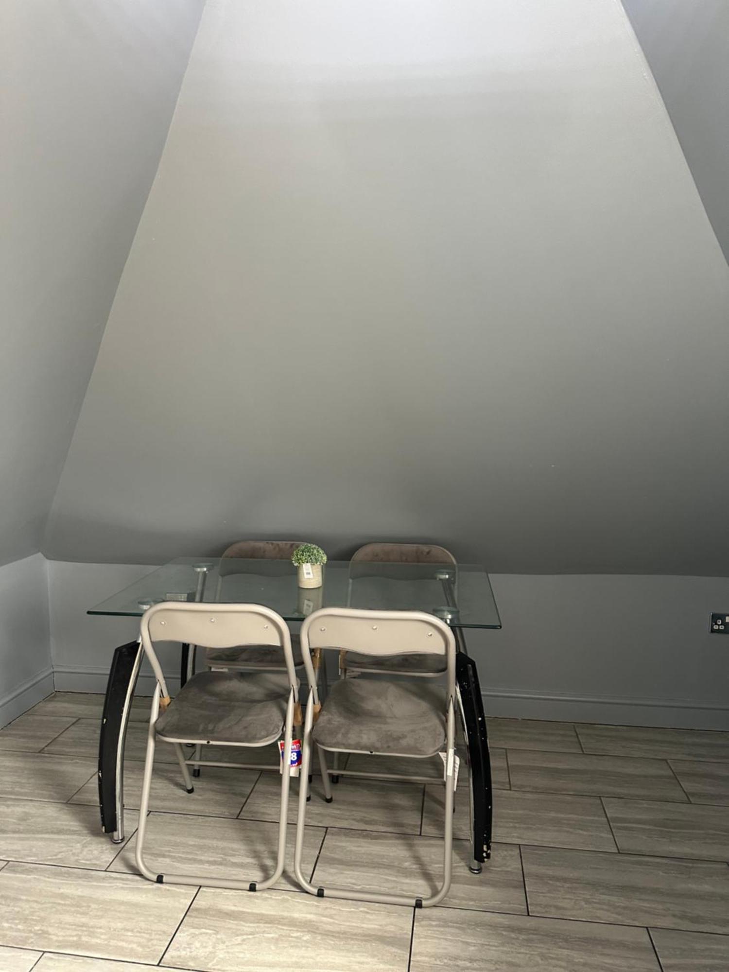 Hospedagem domiciliar Luxury In Rooftop Penthouse In Central London, Shared Flat