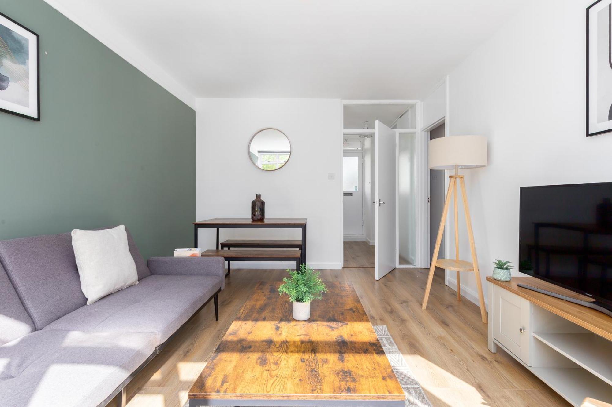 The Pimlico Apartment