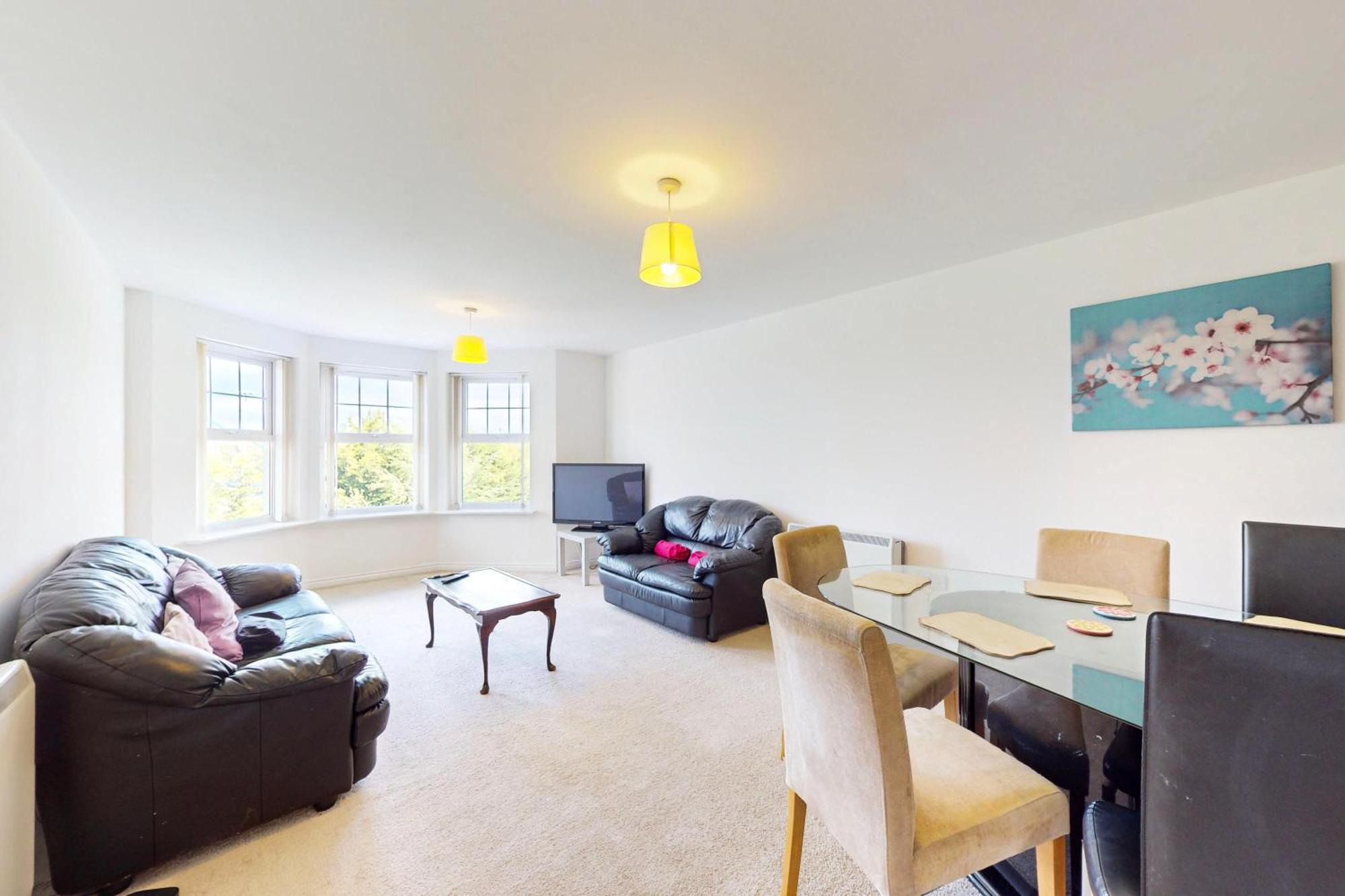 Apartment 2 Bed With Free Parking & Lift - 3 Min To Station London