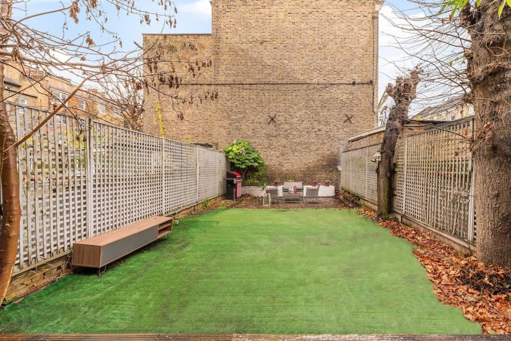 Spacious And Modern Duplex With Garden * London