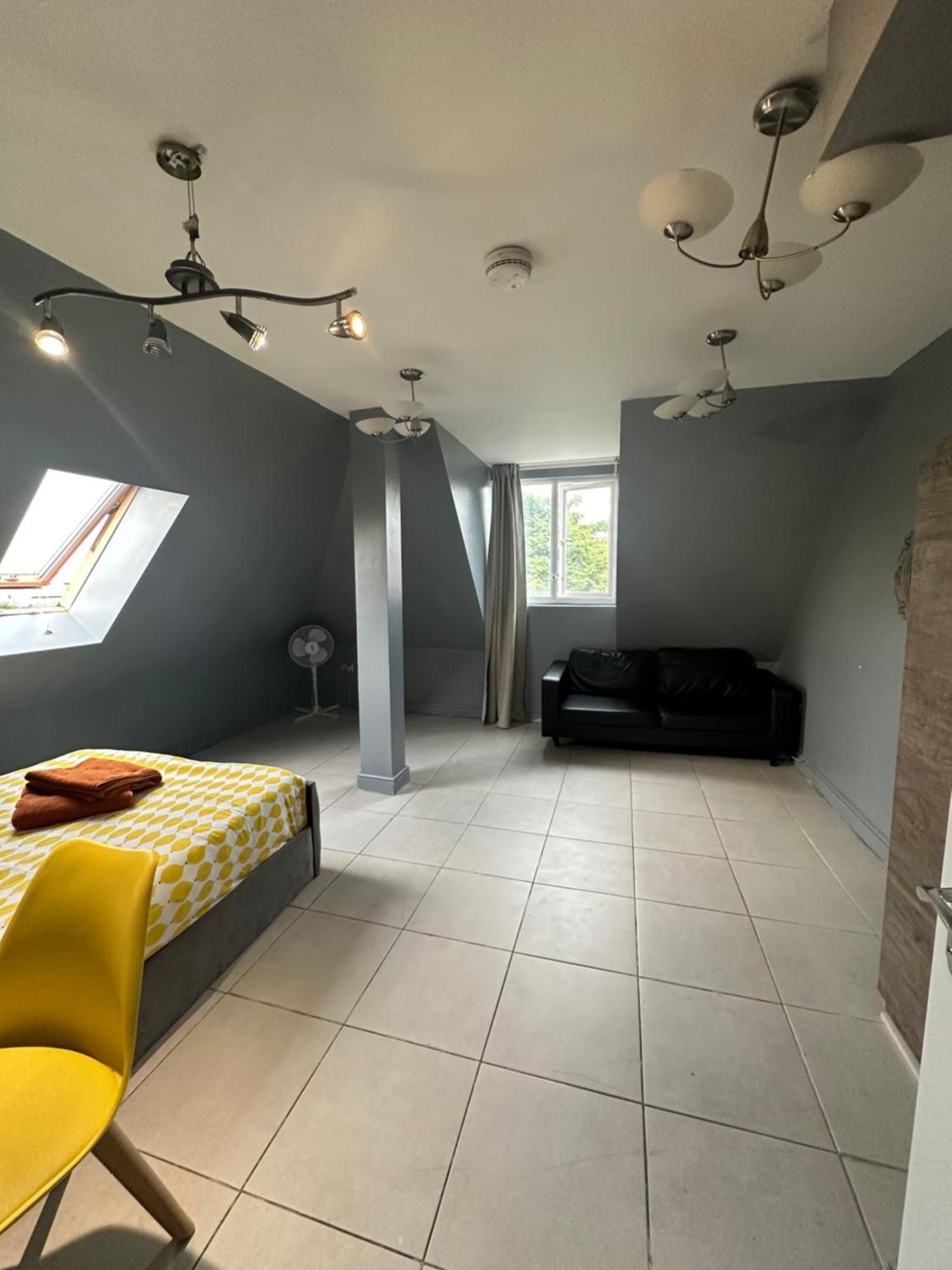 Luxury In Rooftop Penthouse In Central London, Shared Flat Hospedagem domiciliar Londres