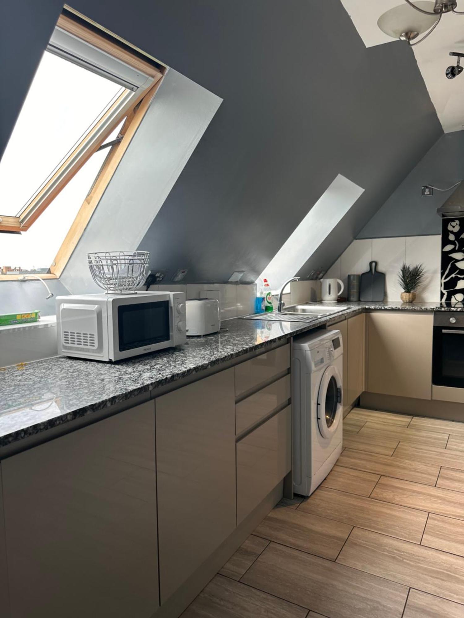 Hospedagem domiciliar Luxury In Rooftop Penthouse In Central London, Shared Flat