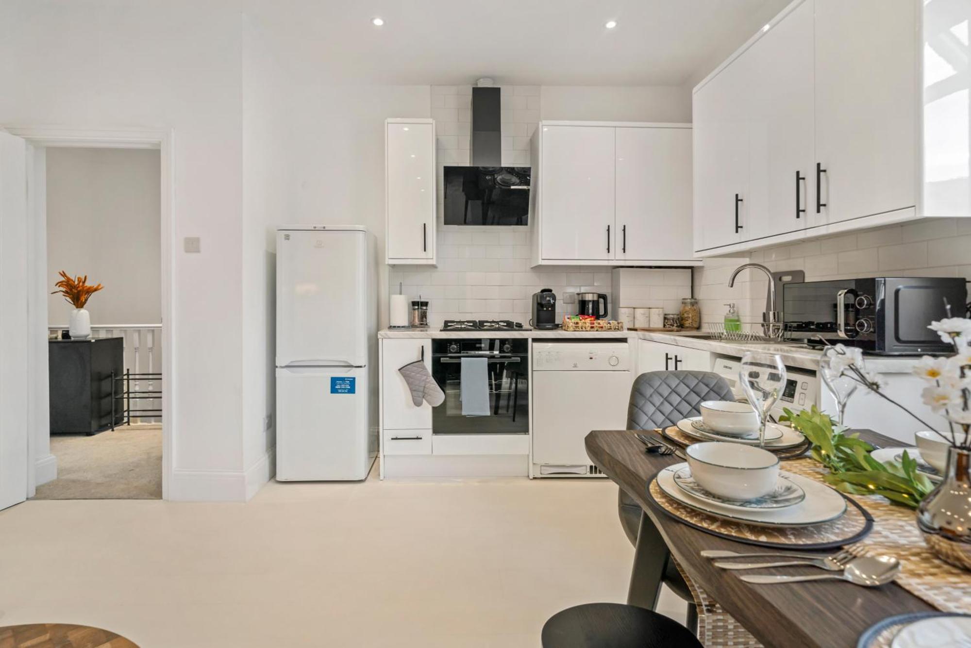 2025 Award Winning - 2 Bedroom Luxury Next To Wembley Stadium Apartment London