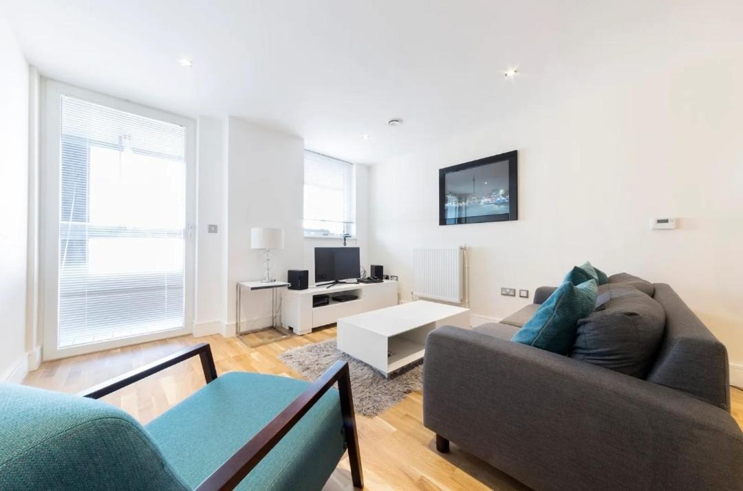 Apartment Cosy Two Bed Serviced In Tower Bridge Bridge - Perfect For Long Stay, Business, Leisure And Relocations London