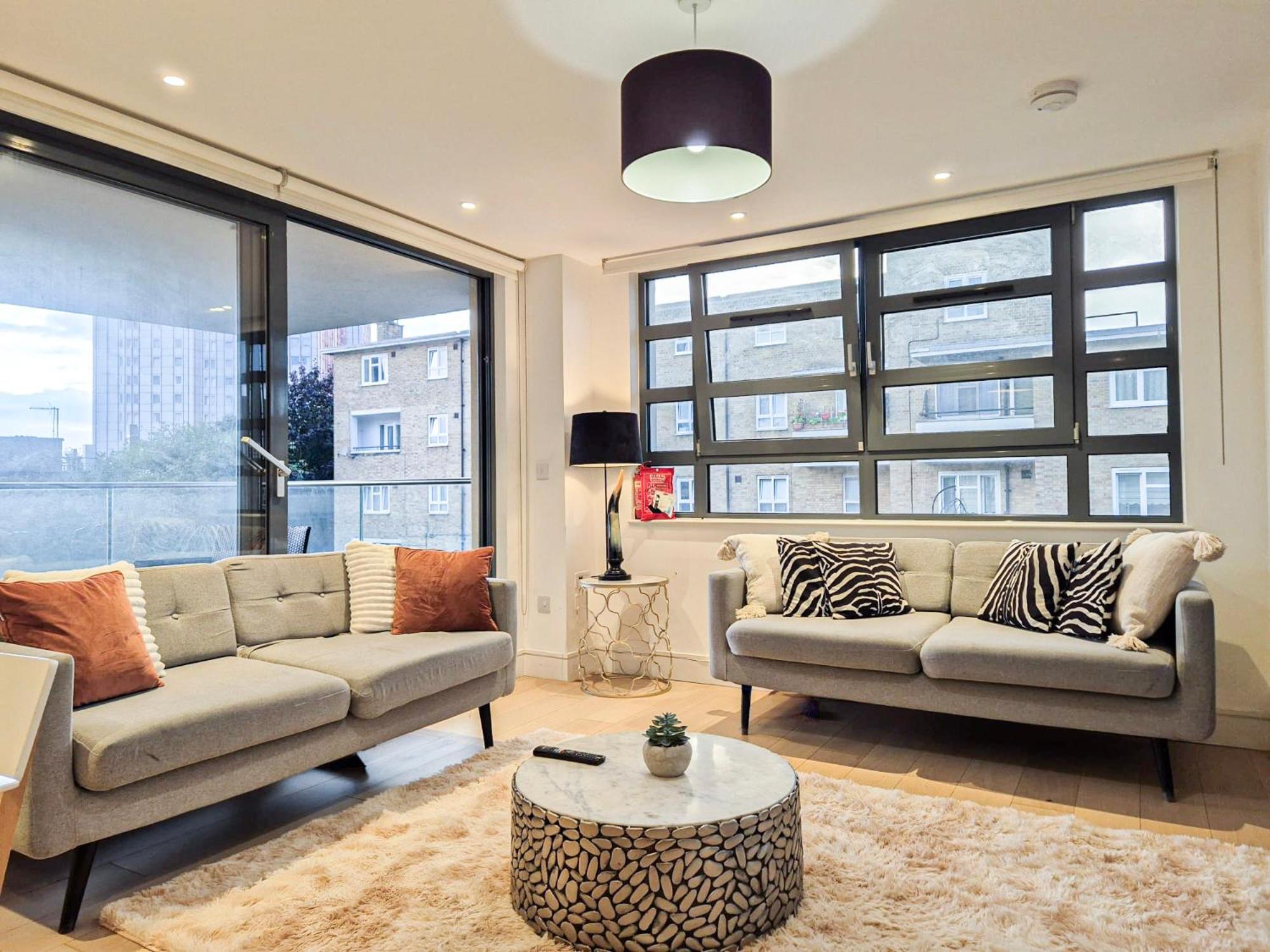 Apartment Modern & 3bedroom Flat With Pvt Balcony Steps From Regent's Park *
