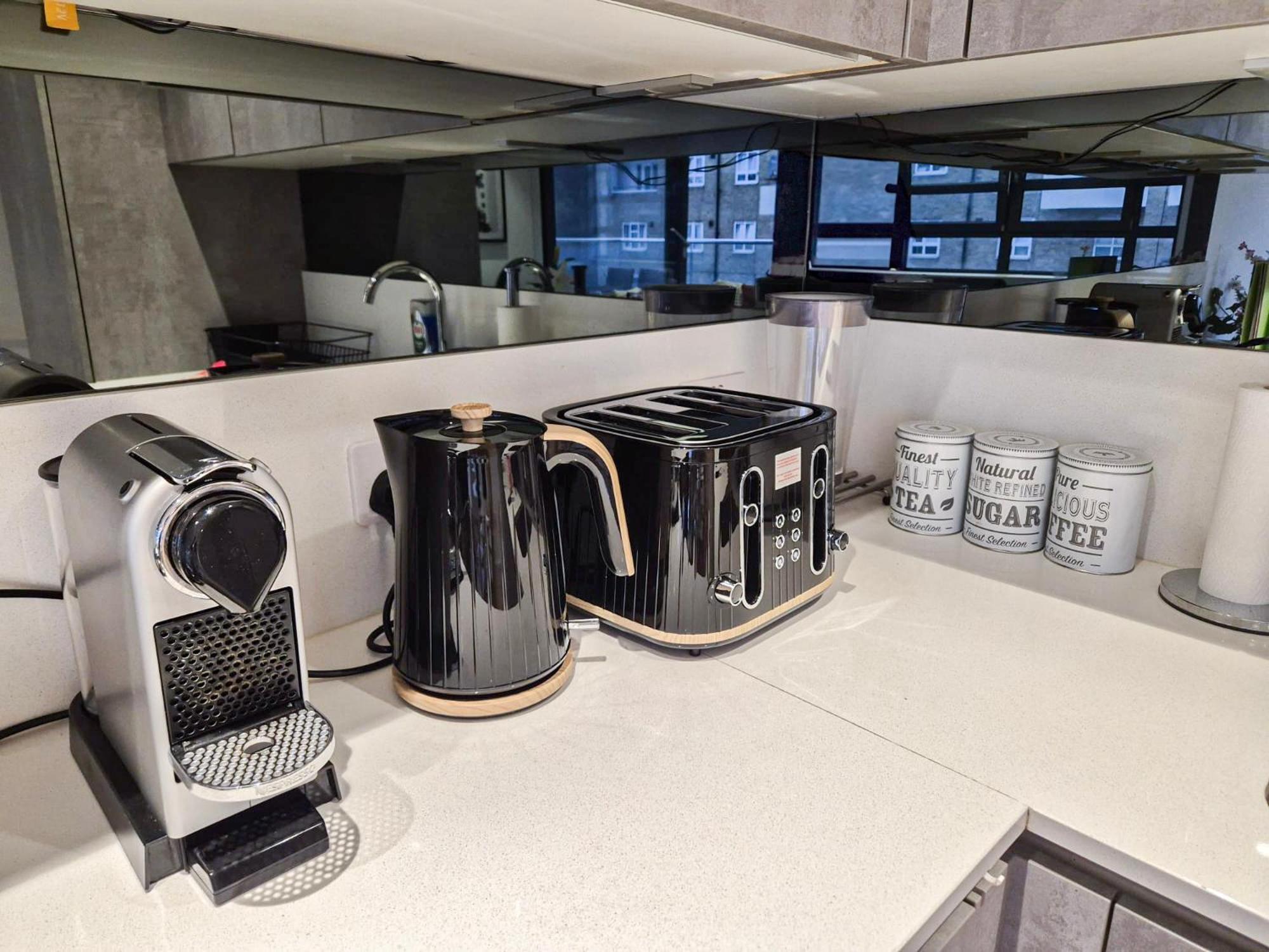 Apartment Modern & 3bedroom Flat With Pvt Balcony Steps From Regent's Park