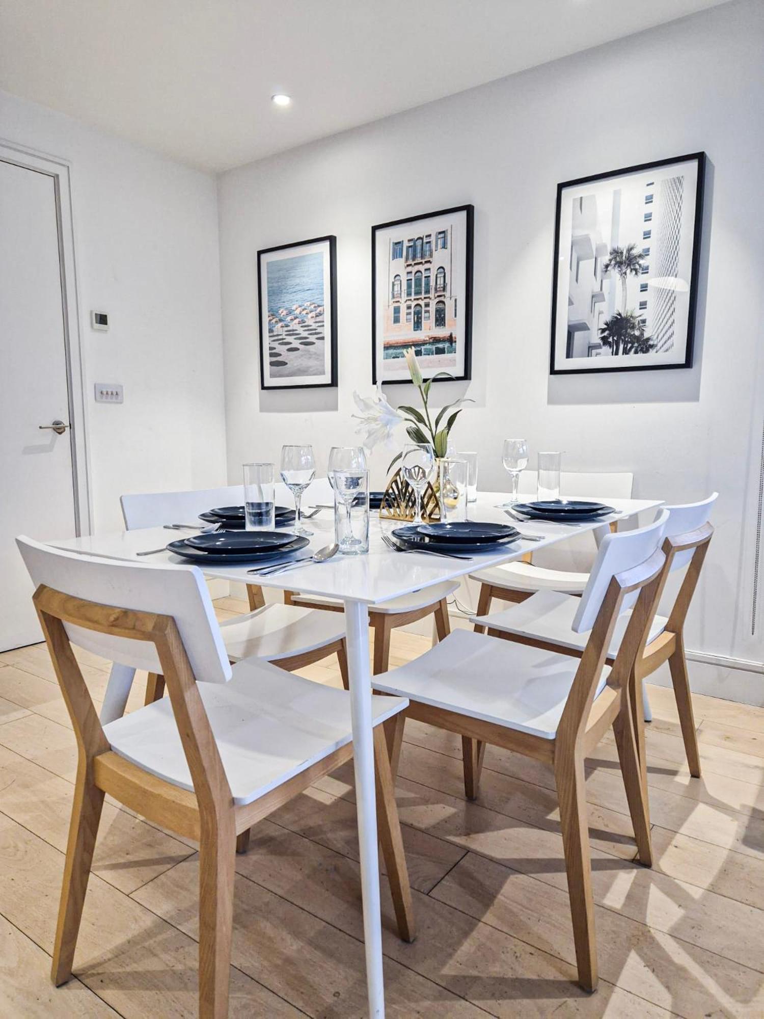 Apartment Modern & 3bedroom Flat With Pvt Balcony Steps From Regent's Park *