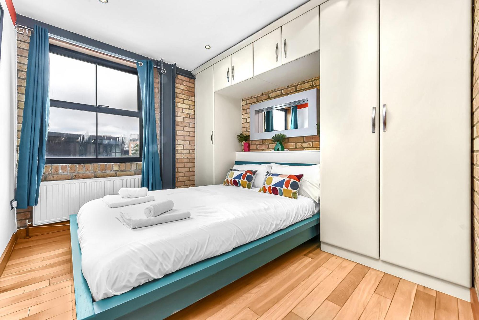 Apartment Stylish 2-bed In