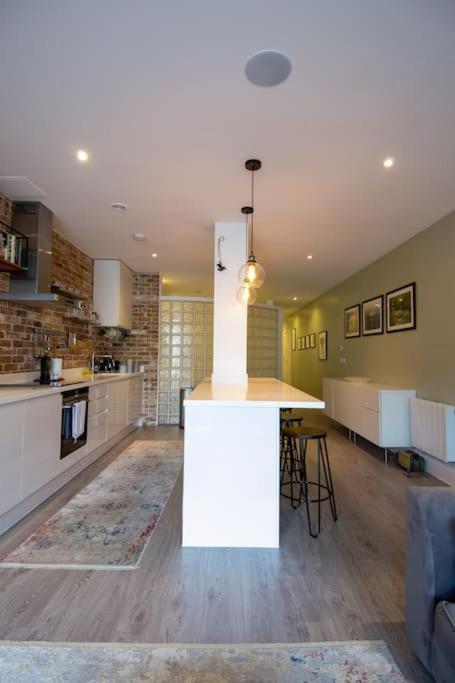 Apartamento Modern In The Heart Of Londres