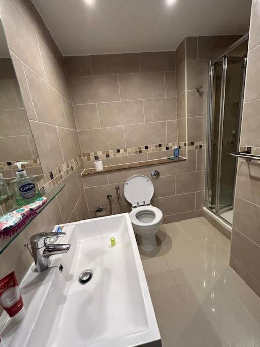 Elegant Flat In St Johns Wood Apartment