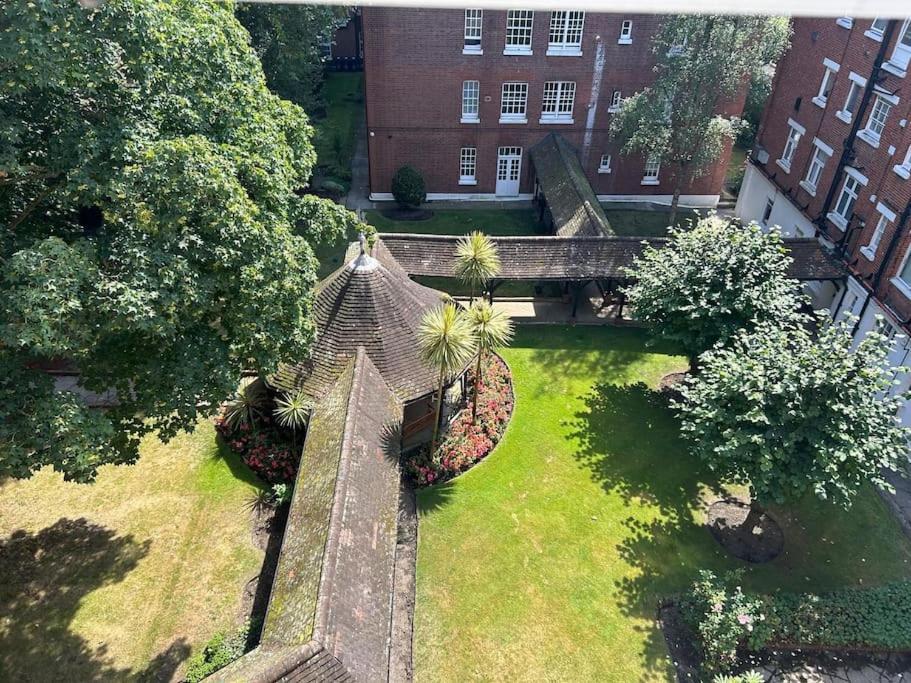 Elegant Flat In St Johns Wood *