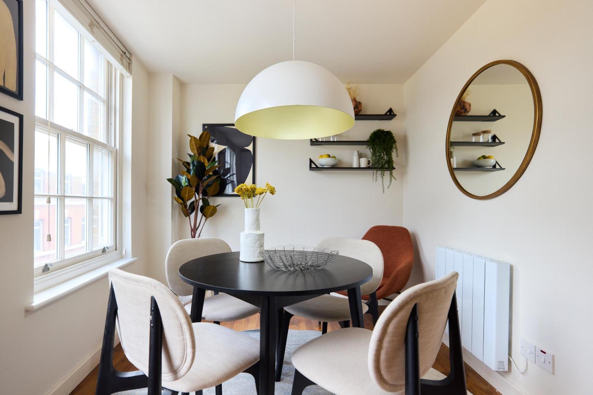 Apartment The Brick Lane Arms - Breathtaking 2bdr Penthouse With Balcony *