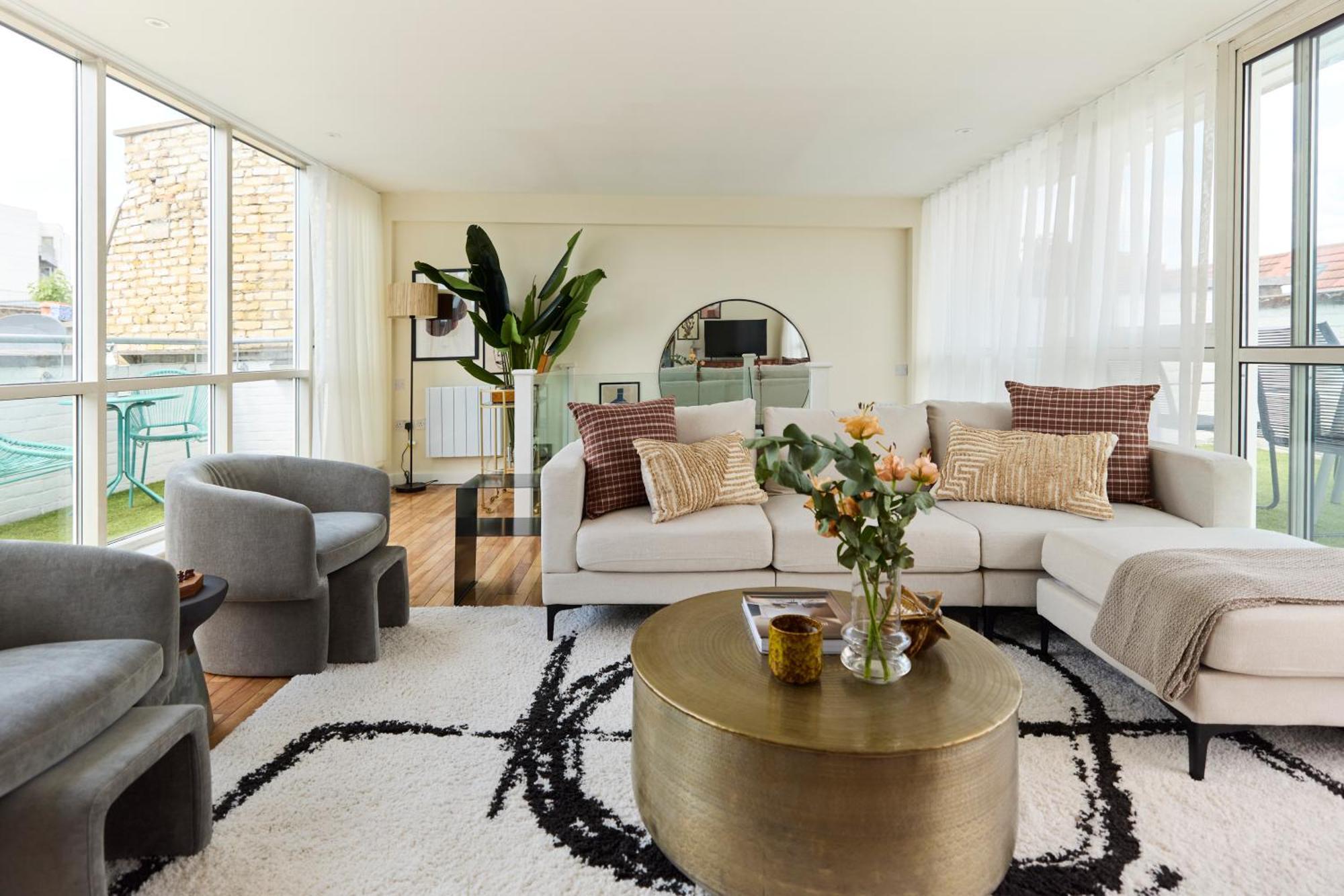 Apartment The Brick Lane Arms - Breathtaking 2bdr Penthouse With Balcony