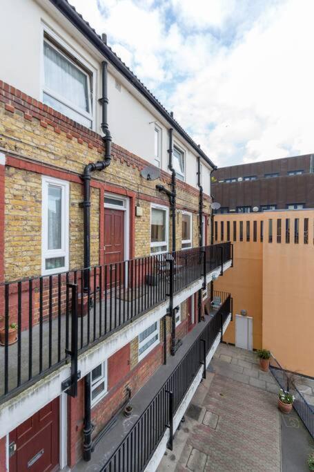 Bright, Modernised Close To Borough Market Apartamento Londres