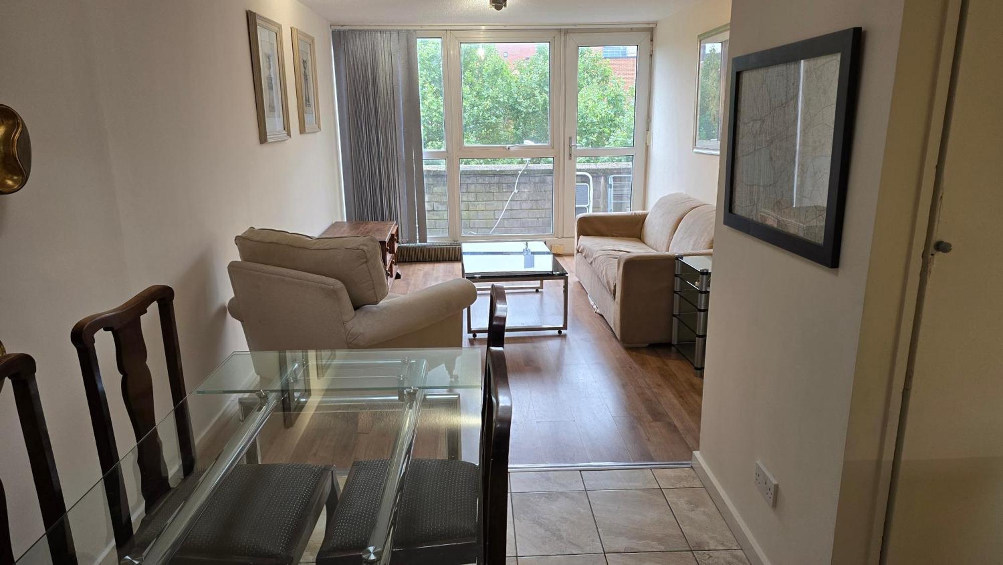 2 Bed Apartment London