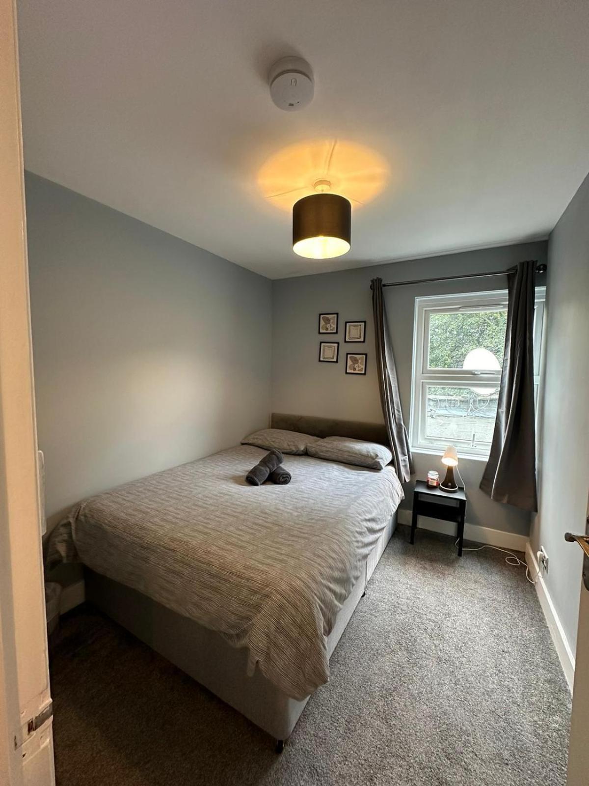Cosy 2 Bedrooms Apartment London