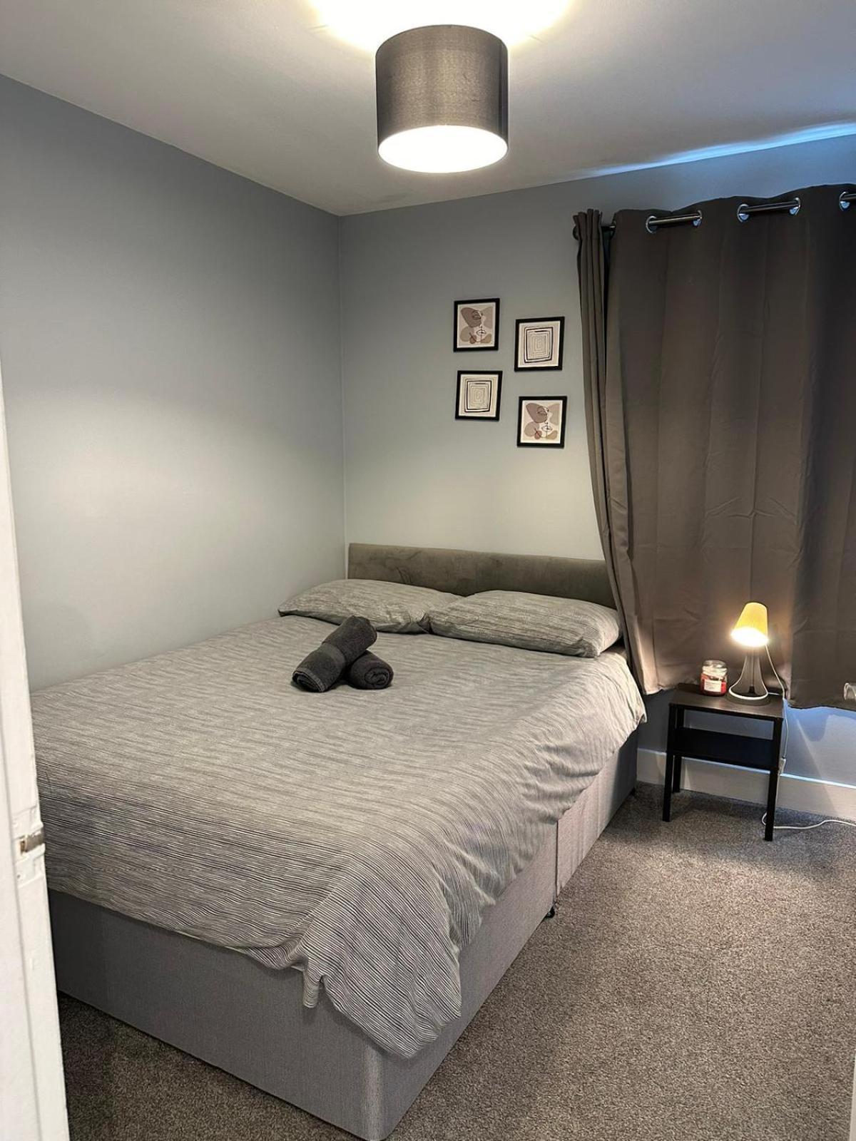 Cosy 2 Bedrooms London