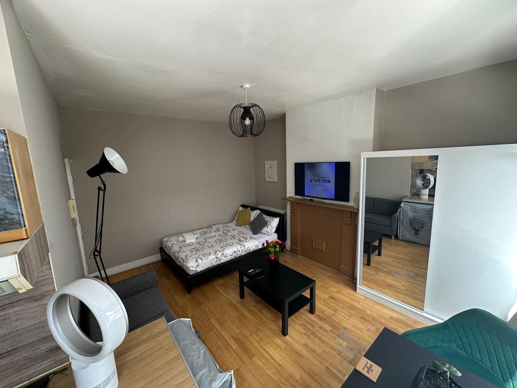Apartment Studio's