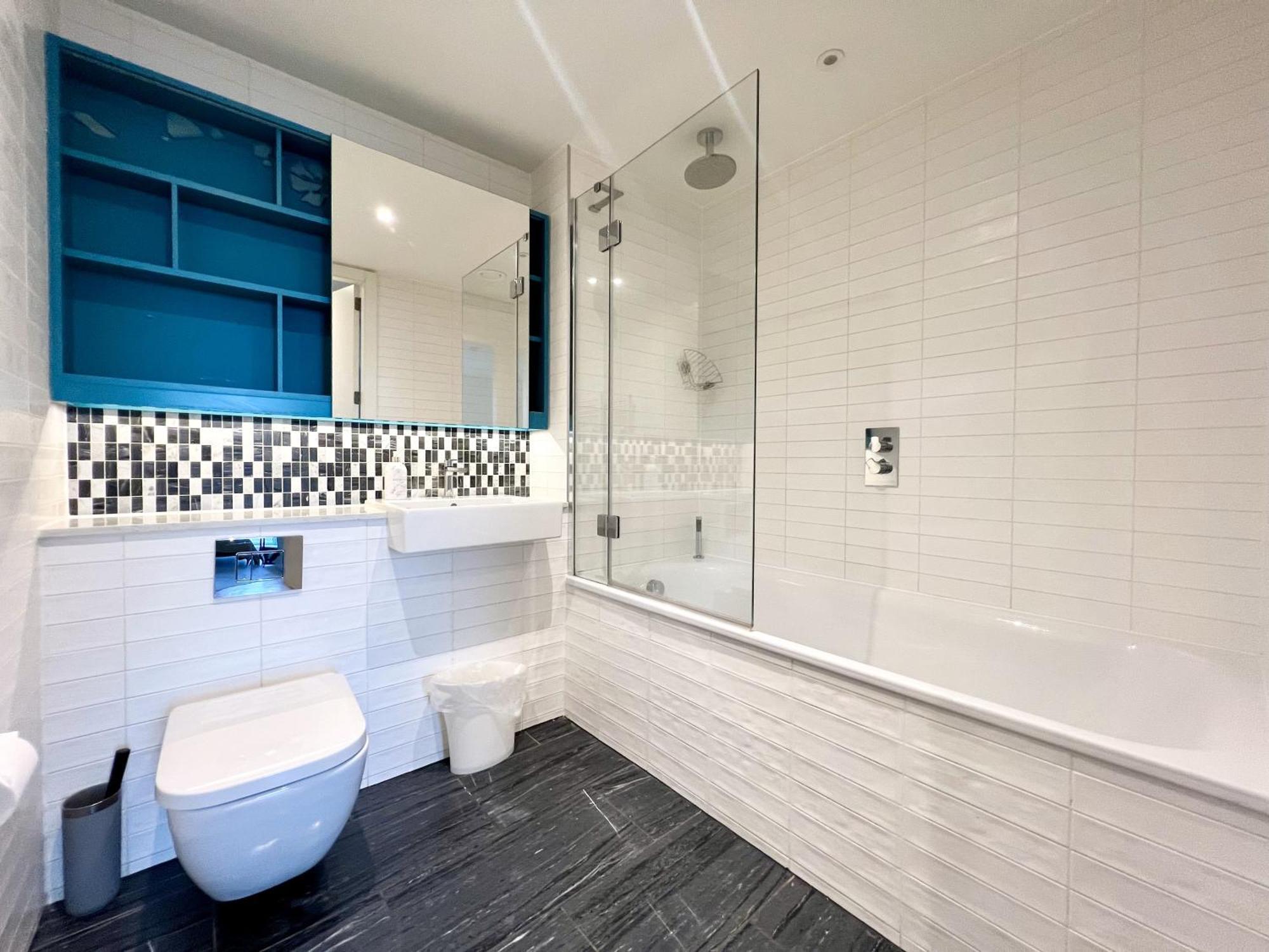 City View Central - Diamond Apartment London