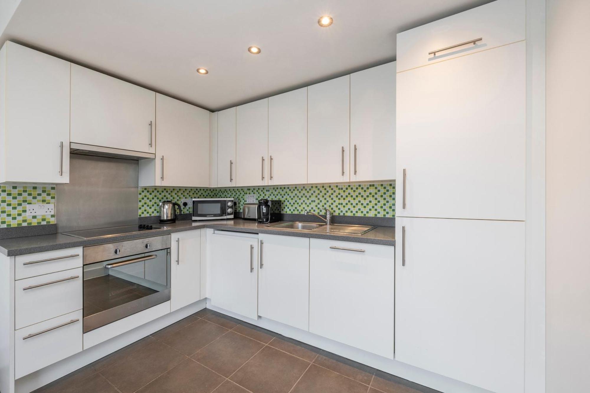 Stylish 2 Bedroom In Chelsea By Battersea Park With Ac Londres