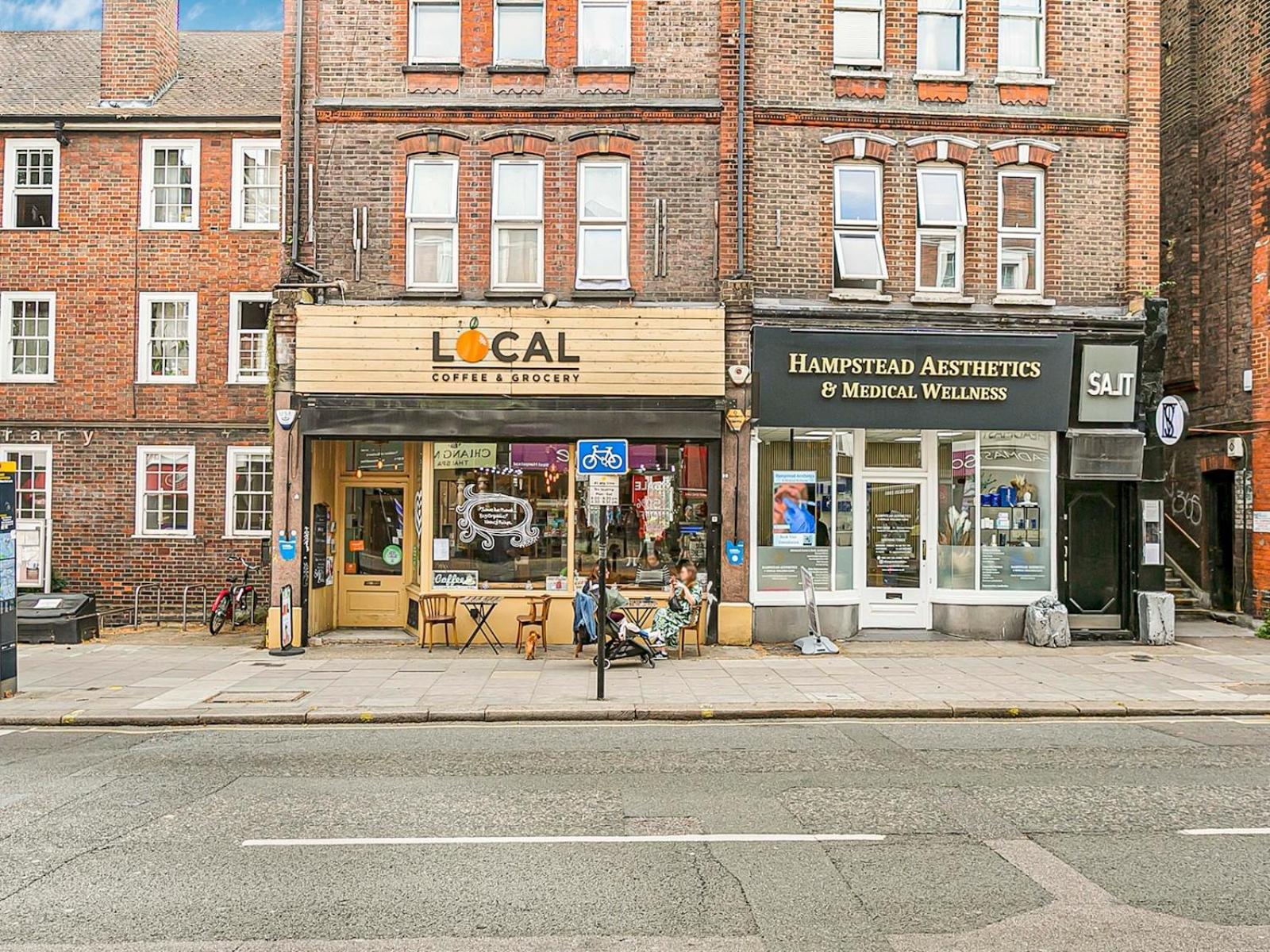 Cozy Brand New Studio In Hampsted Pass The Keys London