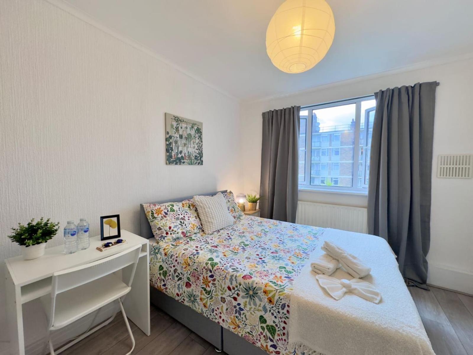 Homestay Buxton Court