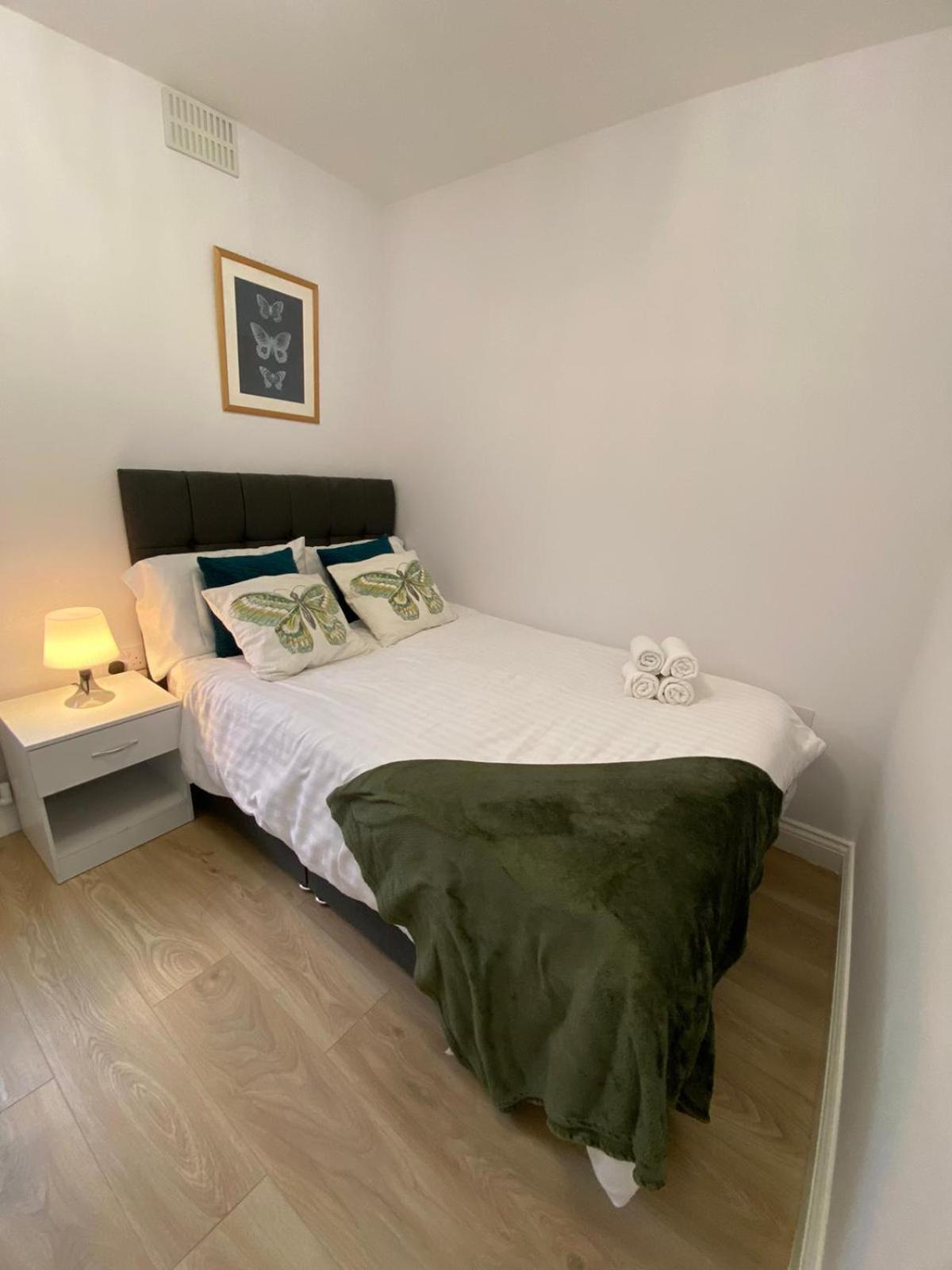 Beautiful Newly Renovated House Sleeps 6 People, Only 12 Minutes By Tube To Oxford Circus Holiday home *
