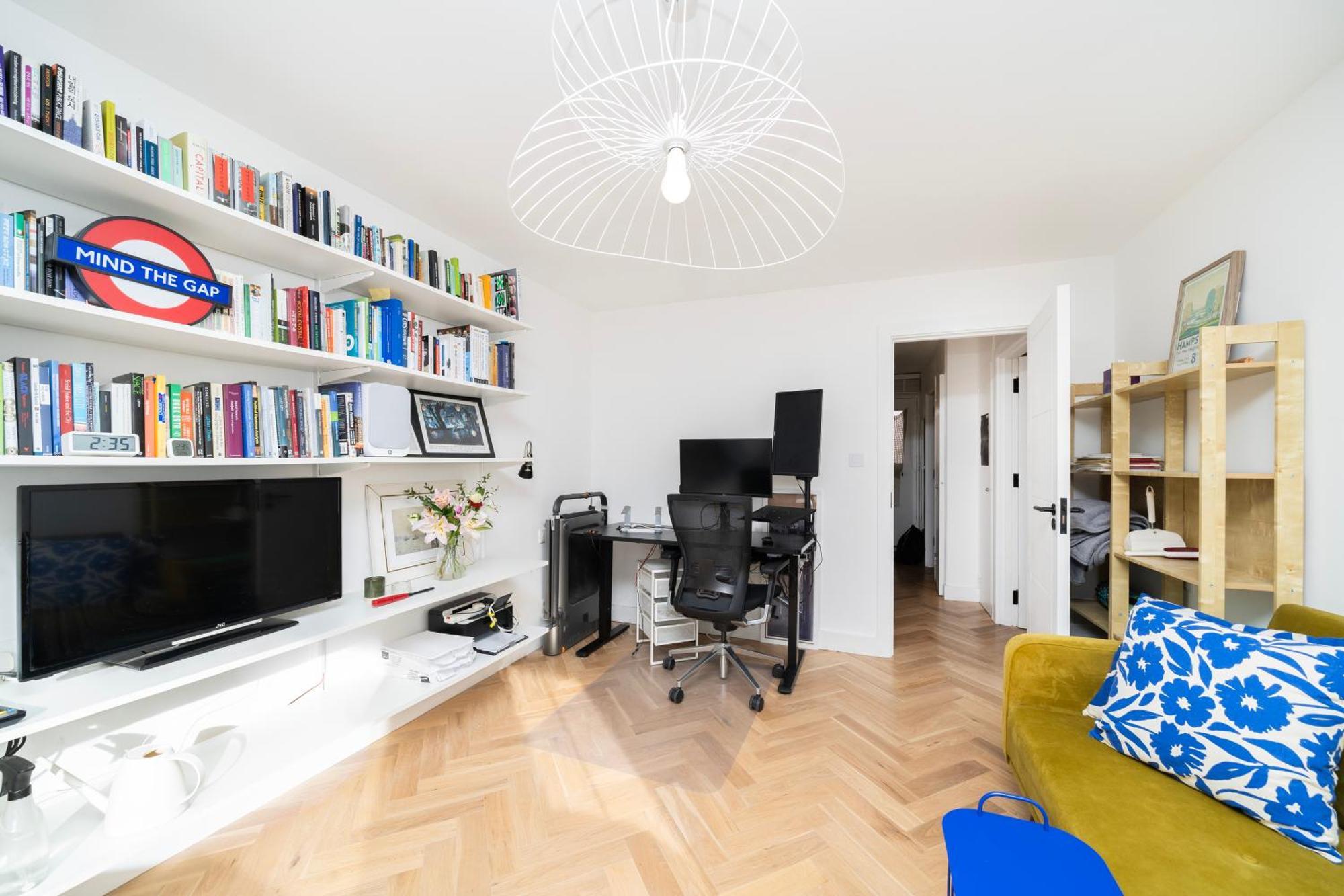 Homestay Cozy Double Bedroom At Earlsferry Way Shared Flat