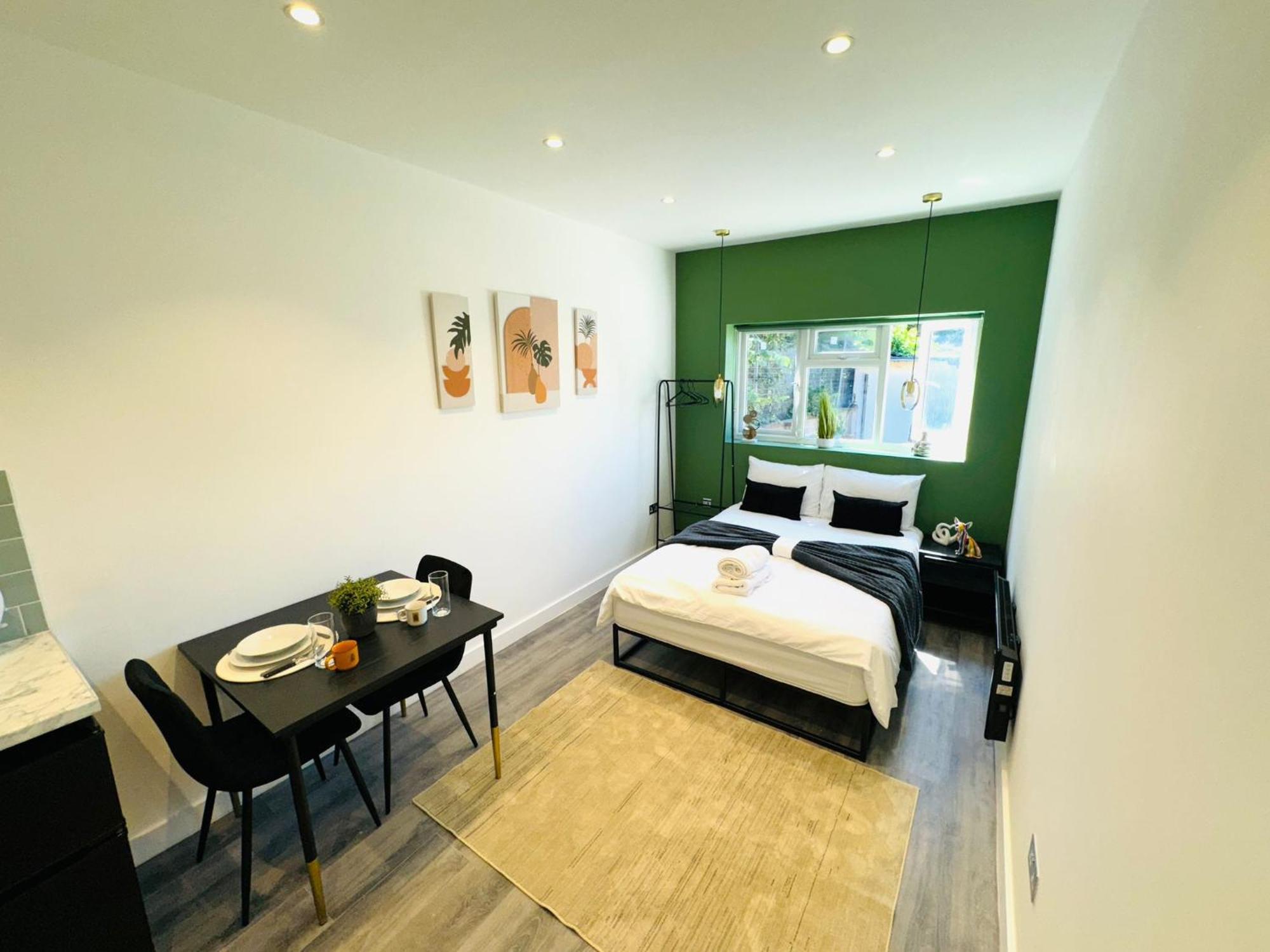 Apartment Luxury Flats, Ideal For Tourists *