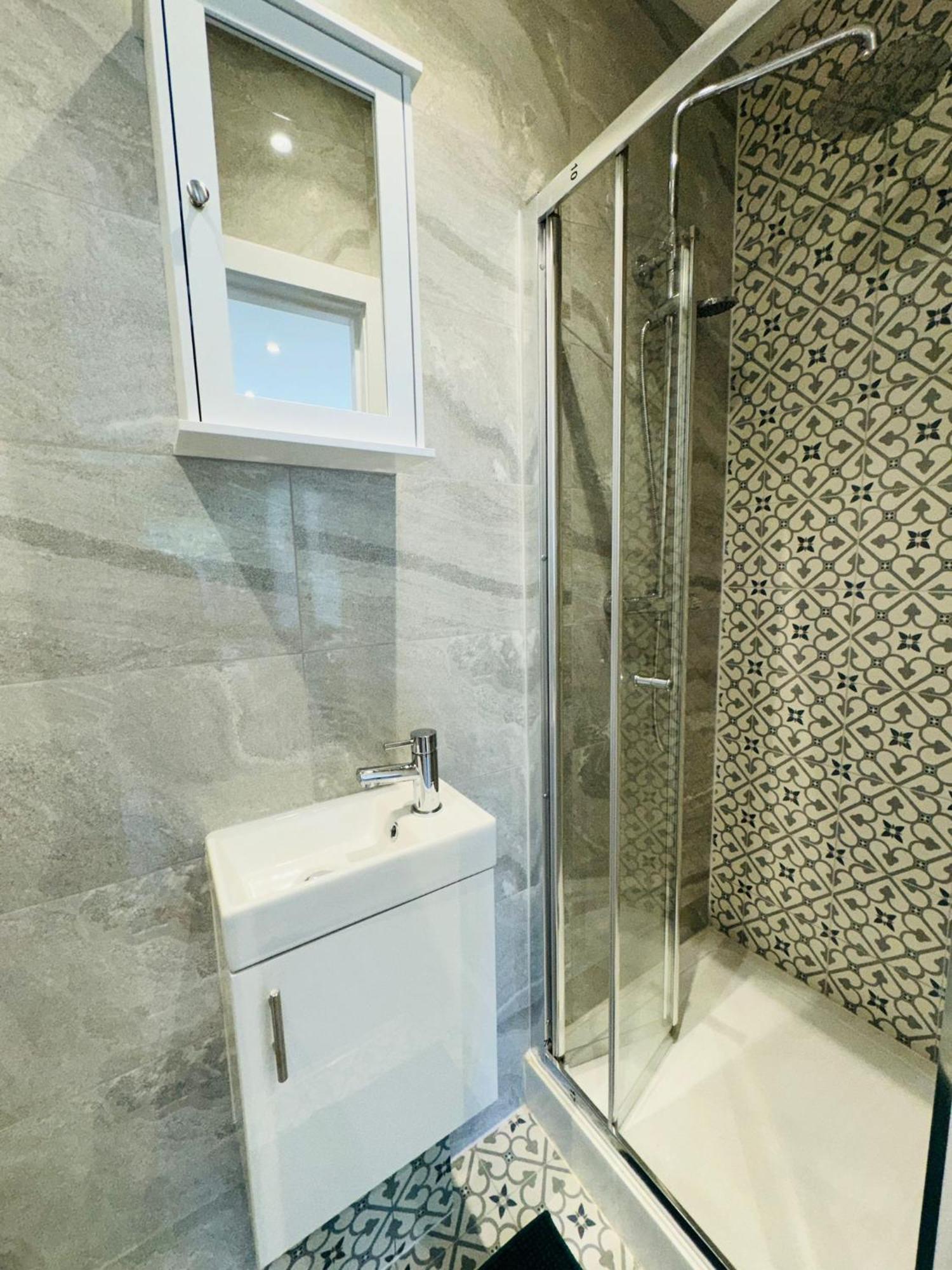 Luxury Flats, Ideal For Tourists Apartment