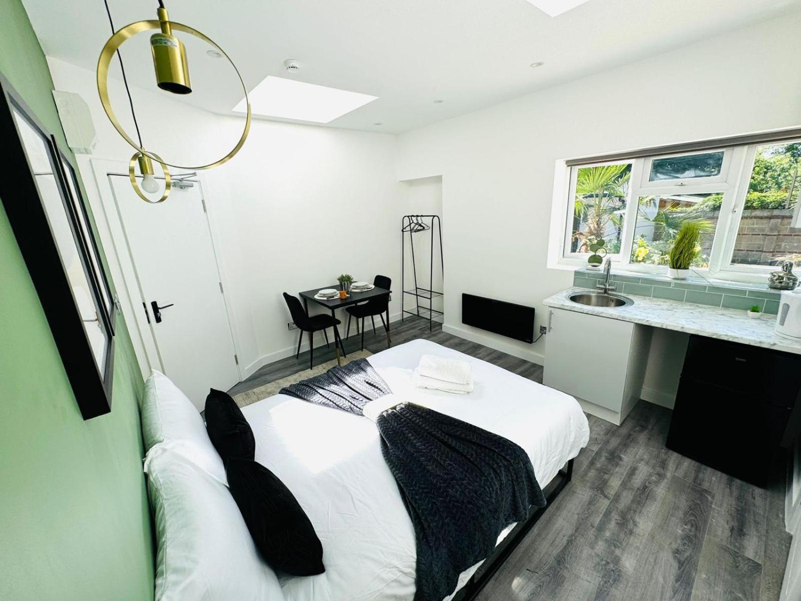 Luxury Flats, Ideal For Tourists *