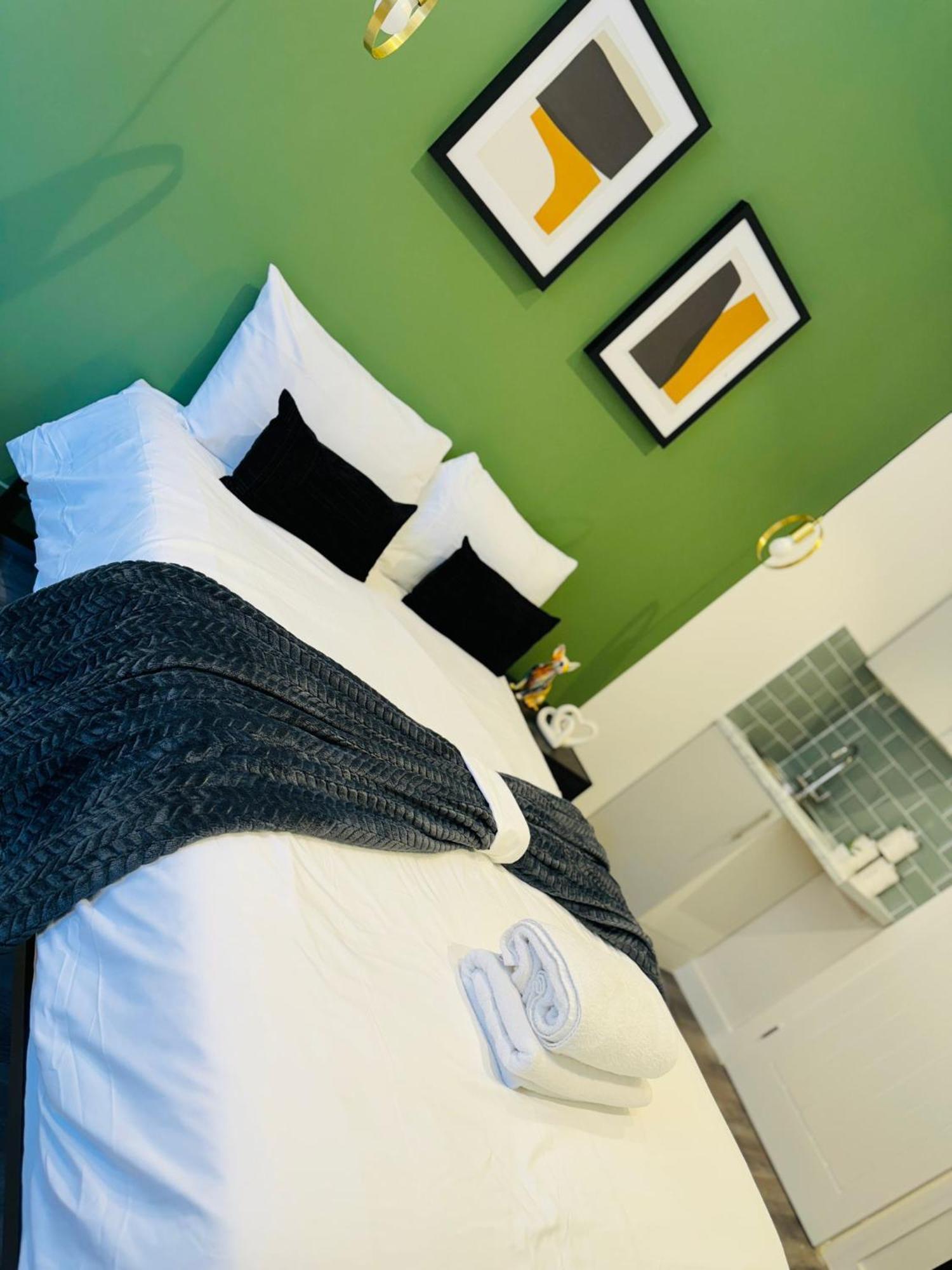 Apartment Luxury Flats, Ideal For Tourists